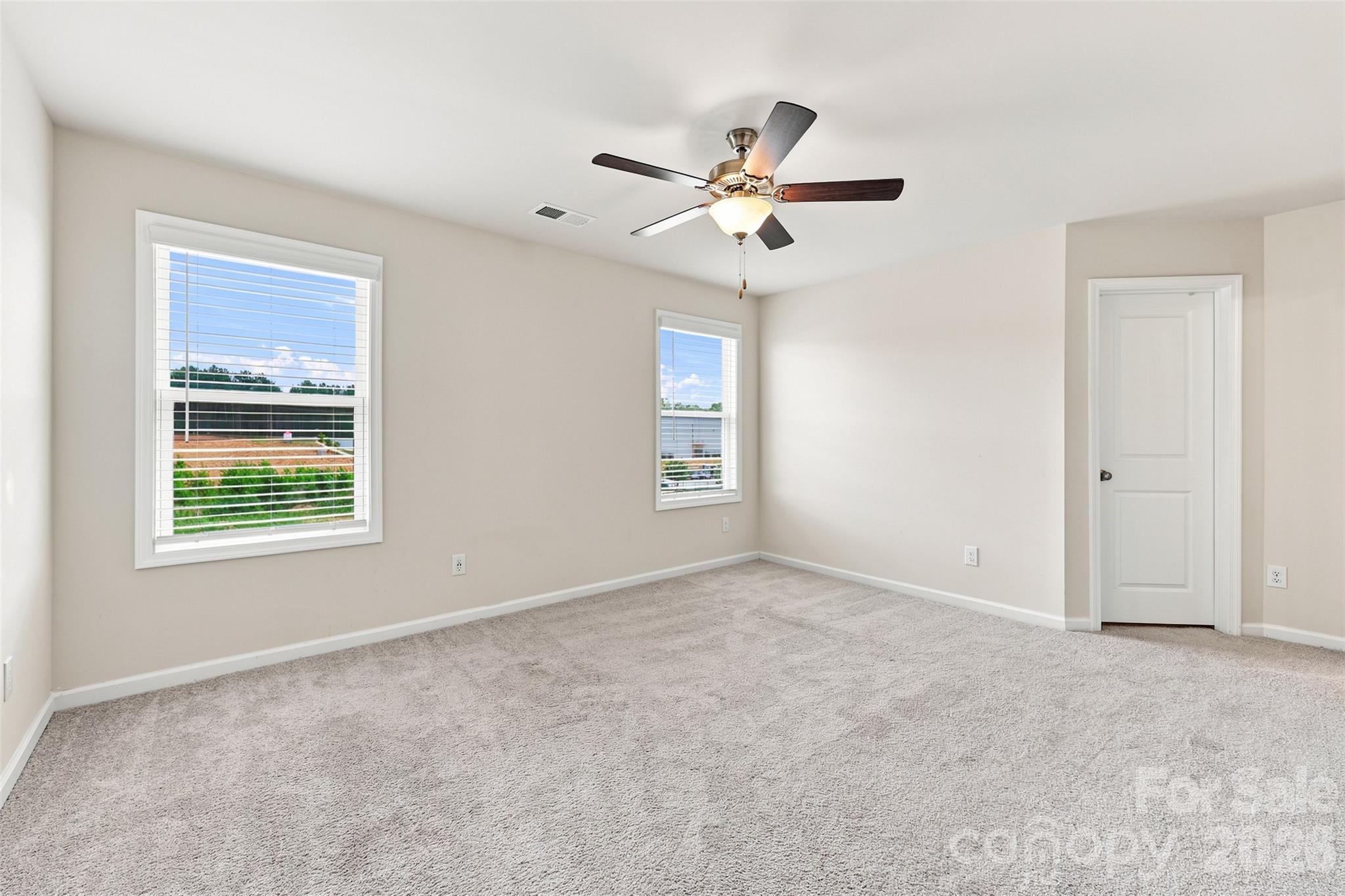 8139 Sheffield Drive Property Photo 10