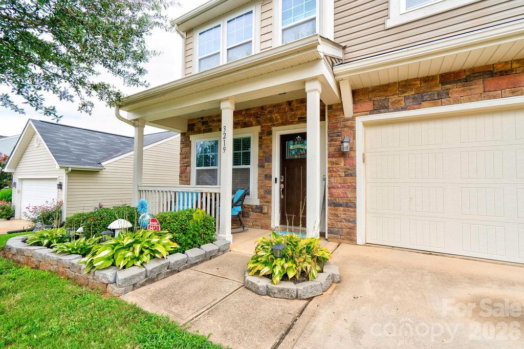 3219 Pikes Peak Drive Property Photo 3