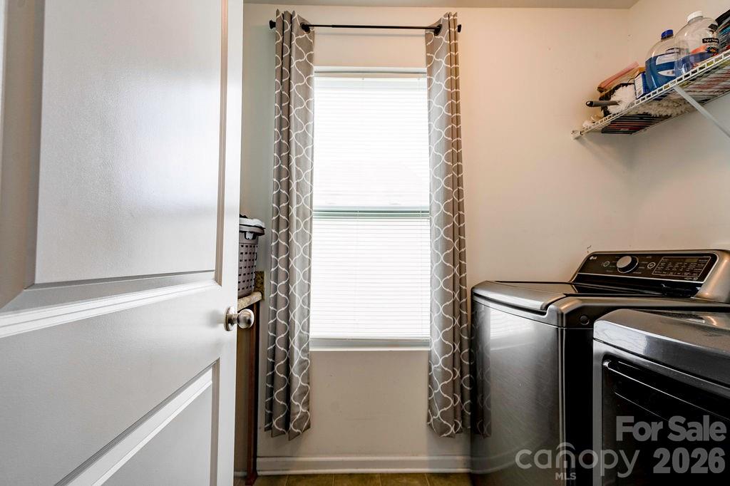 3219 Pikes Peak Drive Property Photo 38