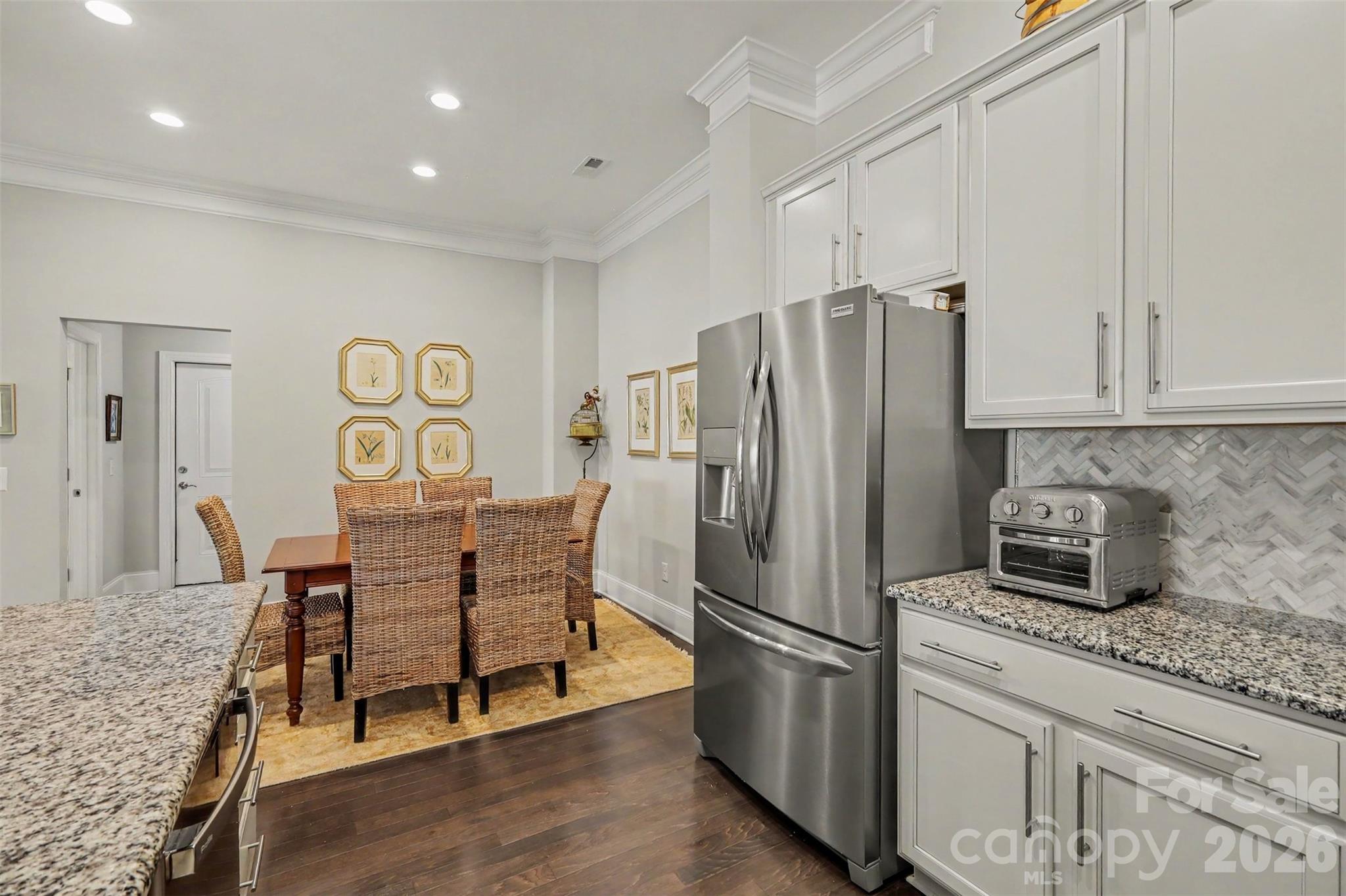 123 Adelaide Way Property Photo 8