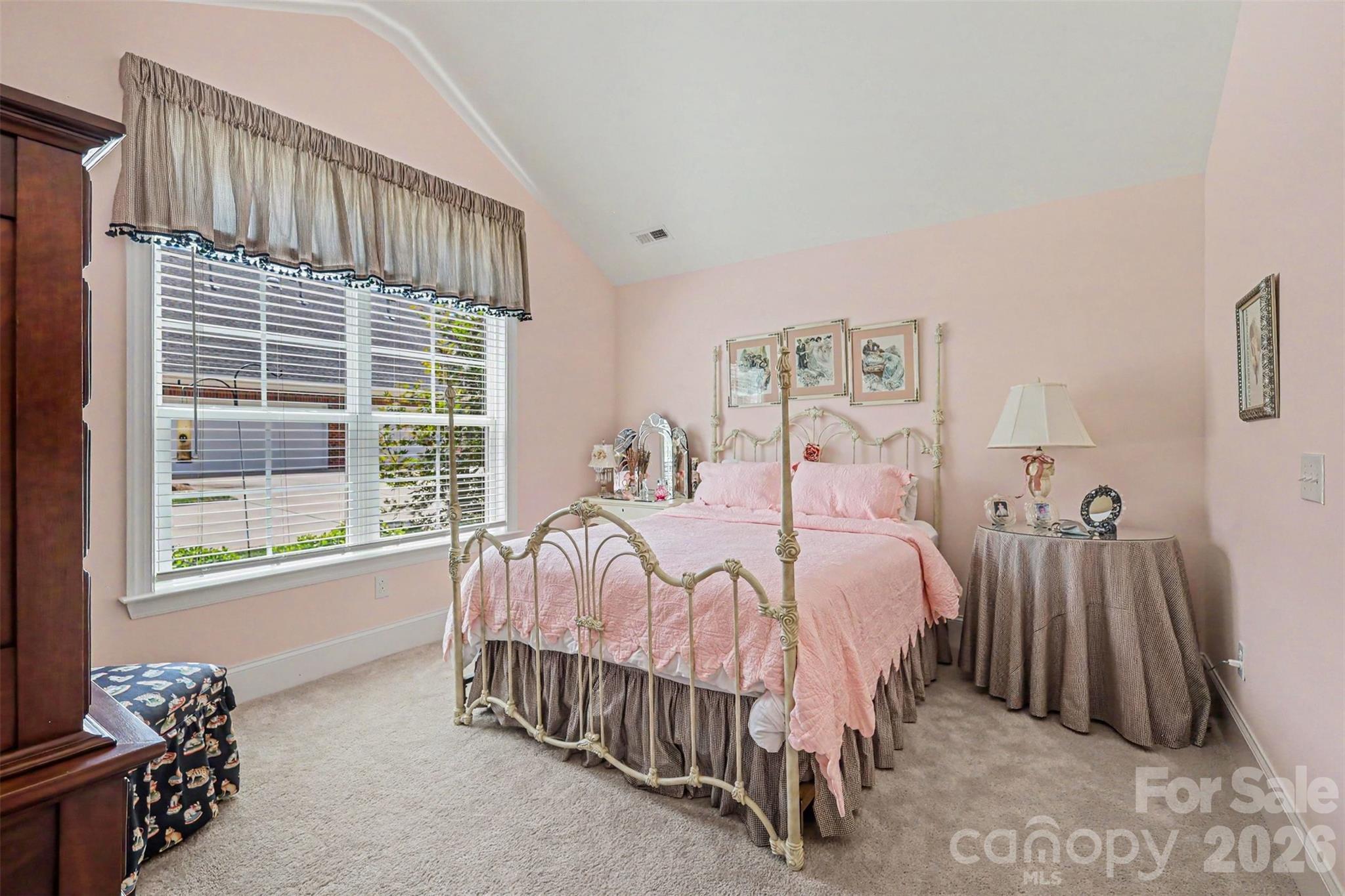 123 Adelaide Way Property Photo 18