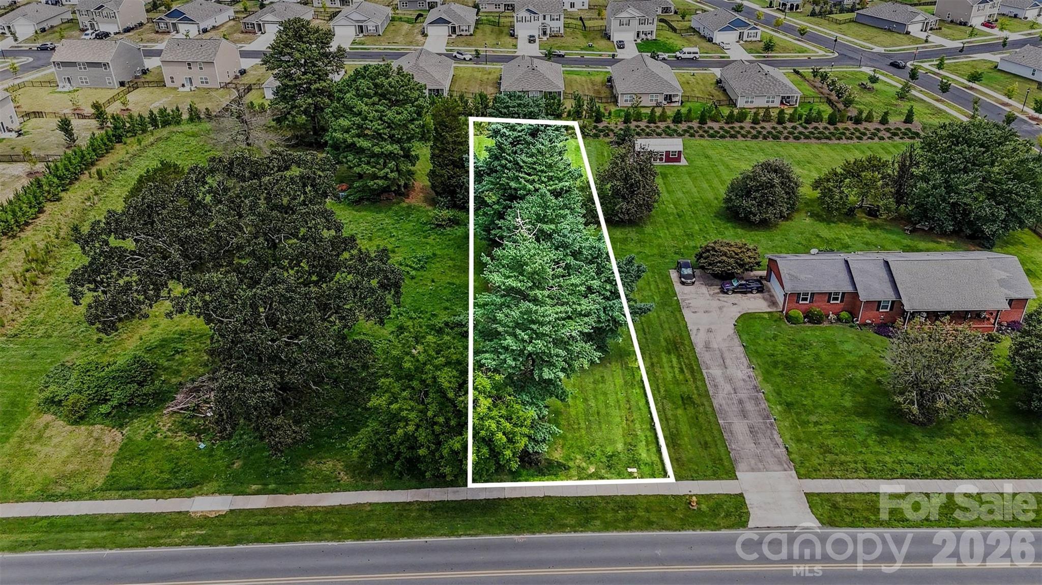 495 Perry Road Property Photo 11