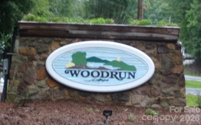 337 Woodrun Drive Property Photo 1