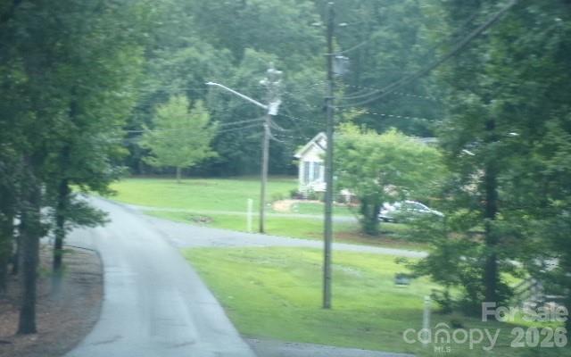 337 Woodrun Drive Property Photo 4