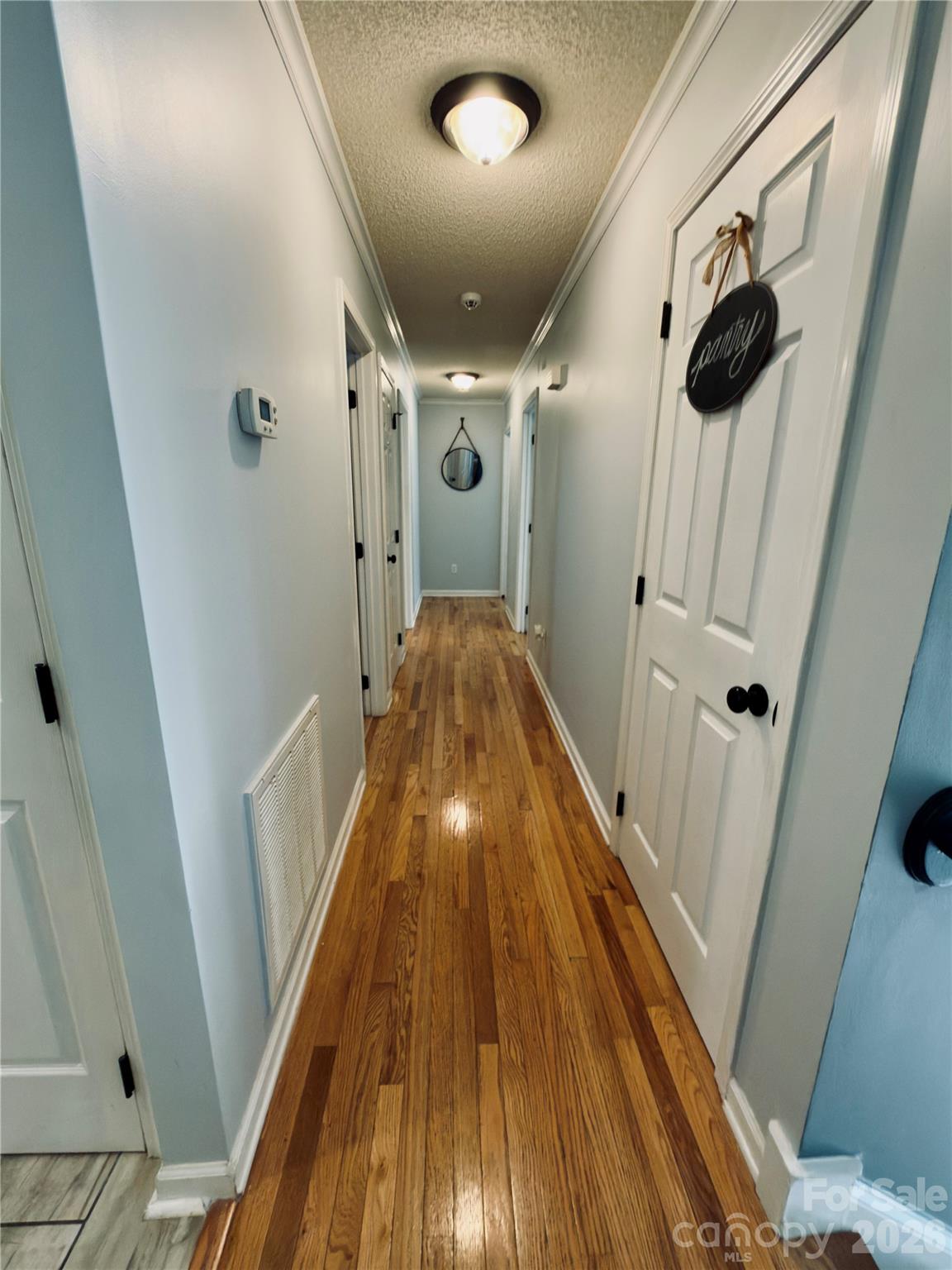 2031 Cam Drive Property Photo 13
