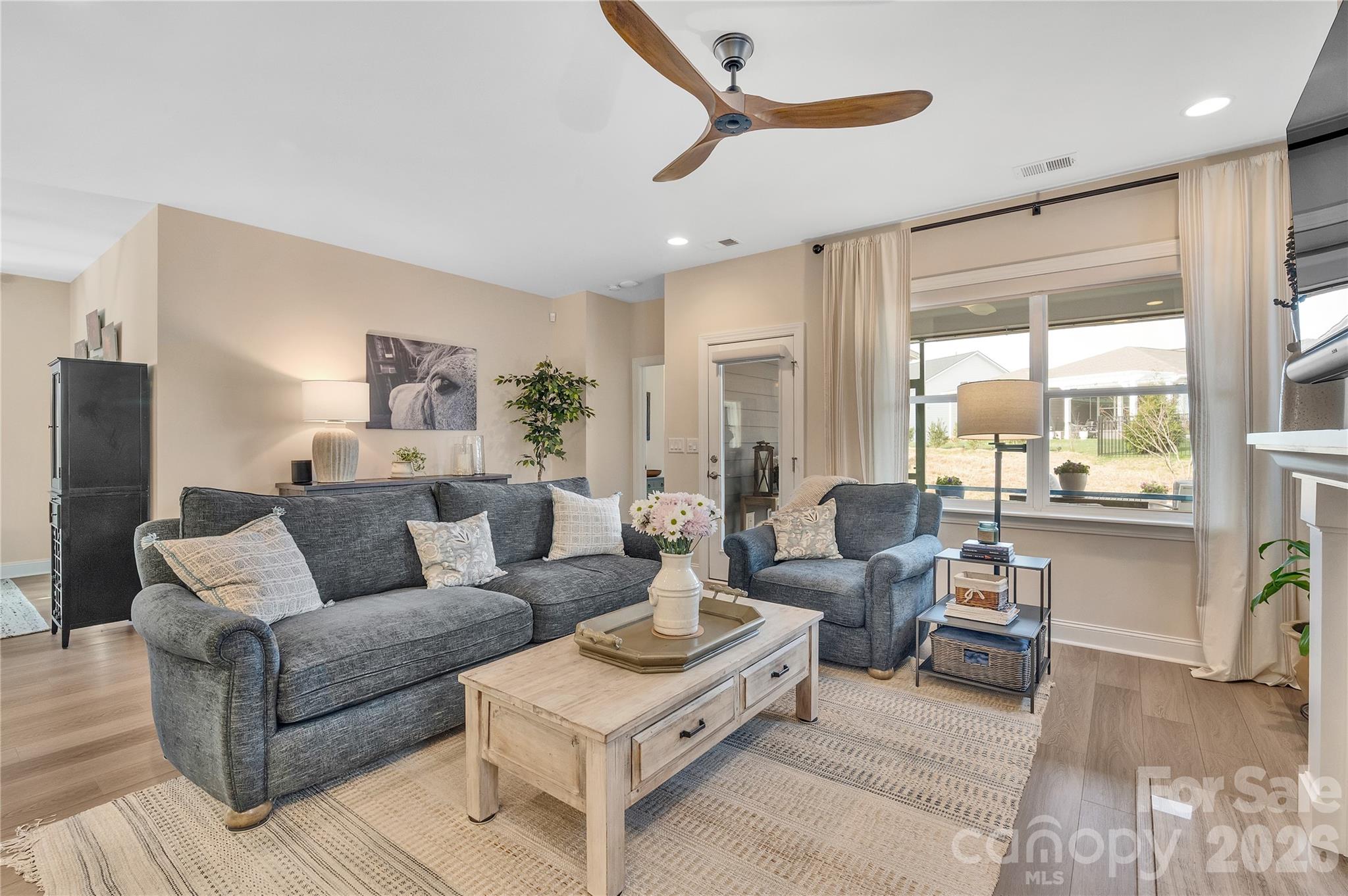 6243 Scuttle Lane Property Photo 8