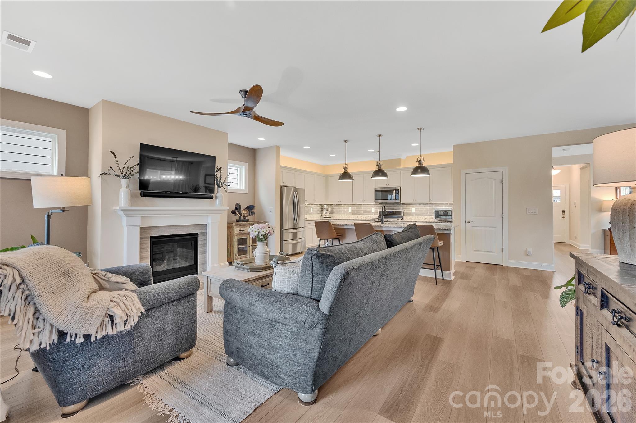 6243 Scuttle Lane Property Photo 10