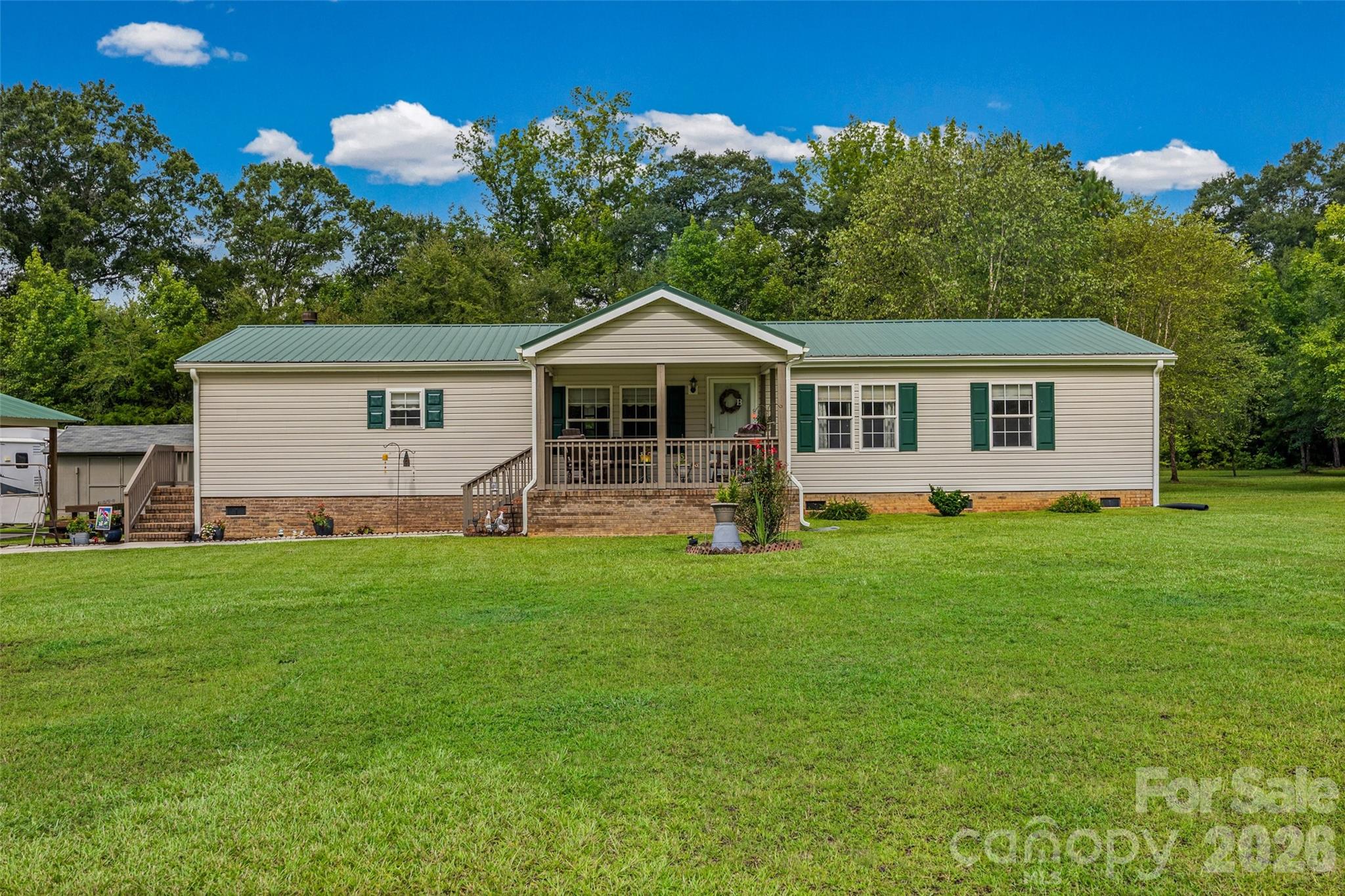6860 Mandarin Drive Property Photo 1
