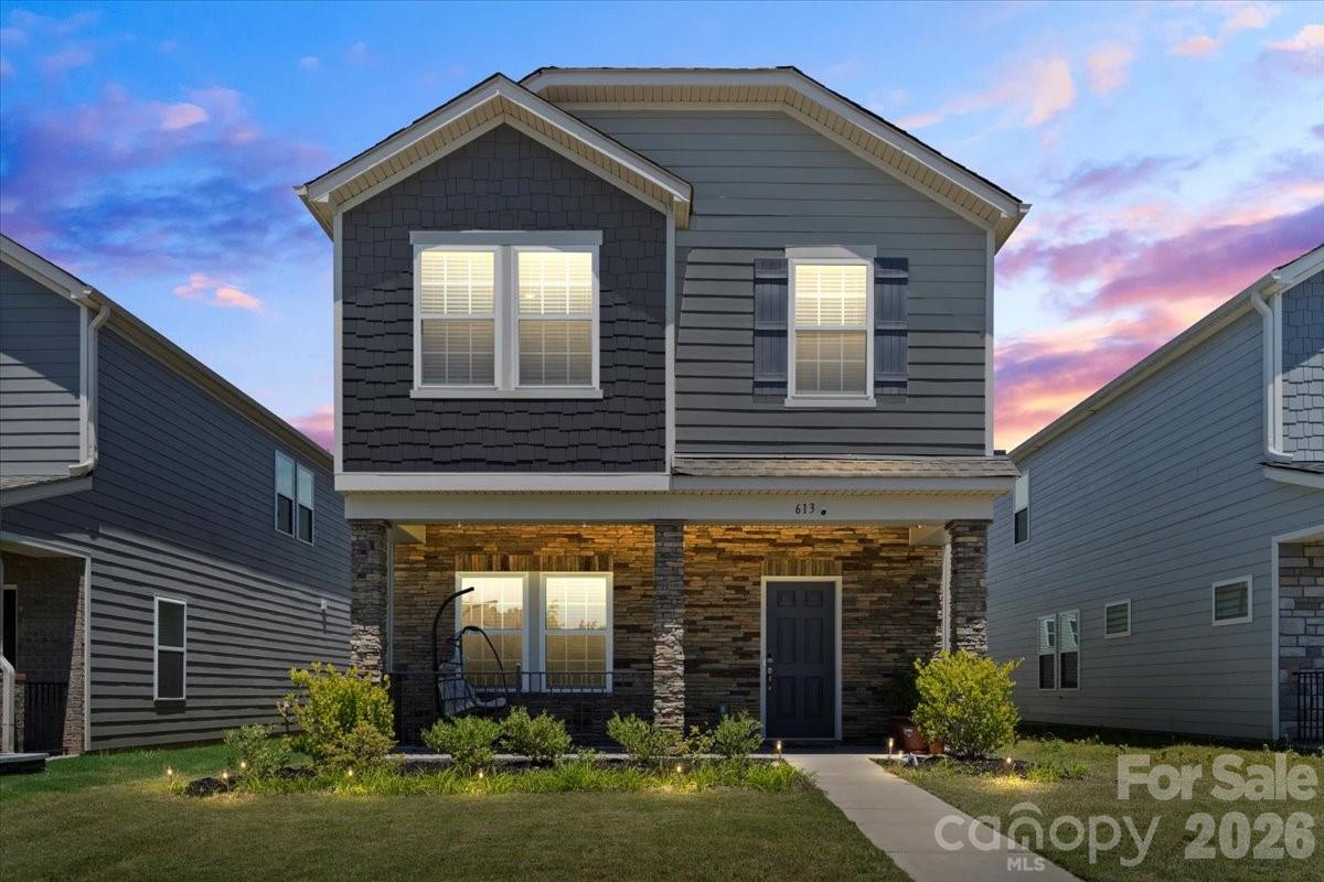 613 Cedar Knoll Circle Property Photo 1
