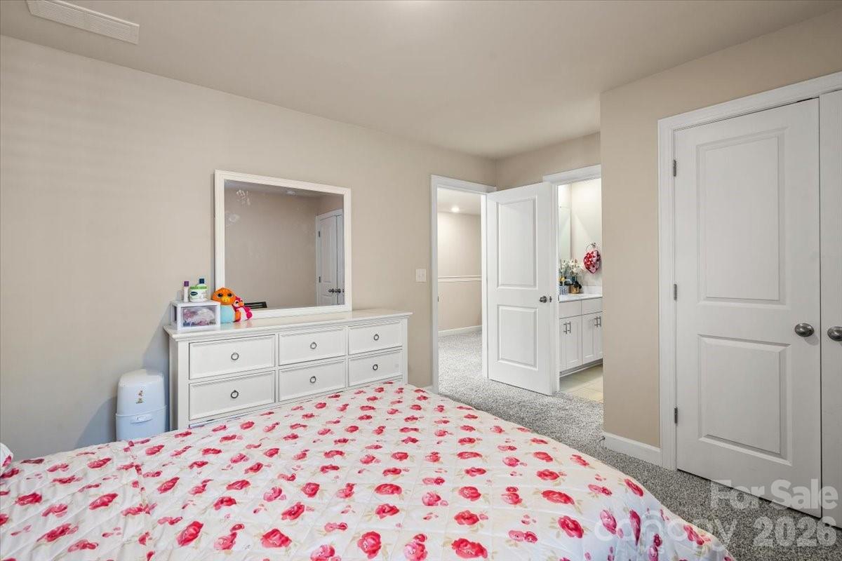 613 Cedar Knoll Circle Property Photo 24