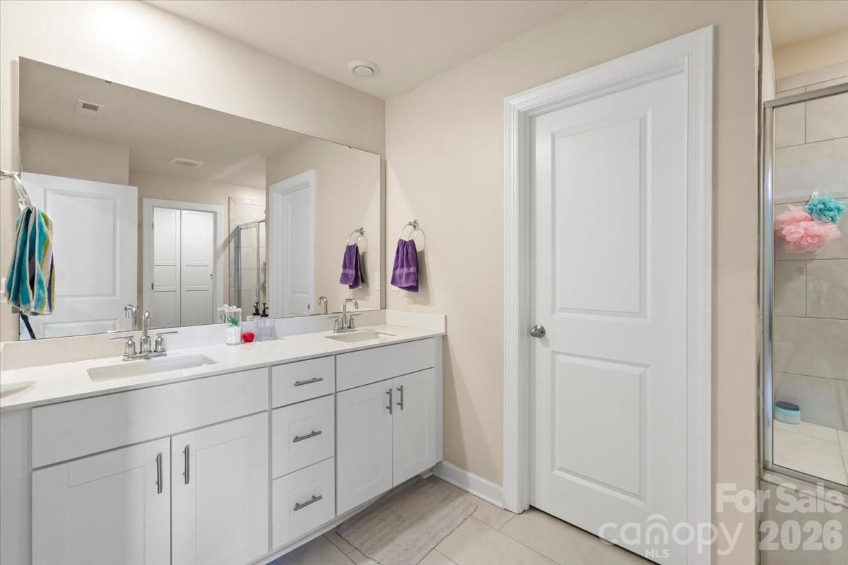 613 Cedar Knoll Circle Property Photo 30