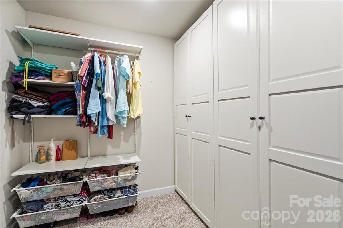 613 Cedar Knoll Circle Property Photo 33