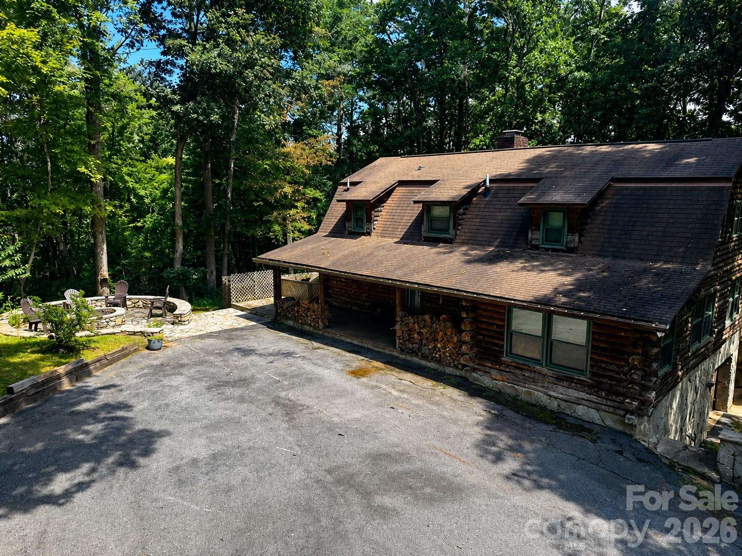 51 Sleepy Forest Drive Property Photo 2