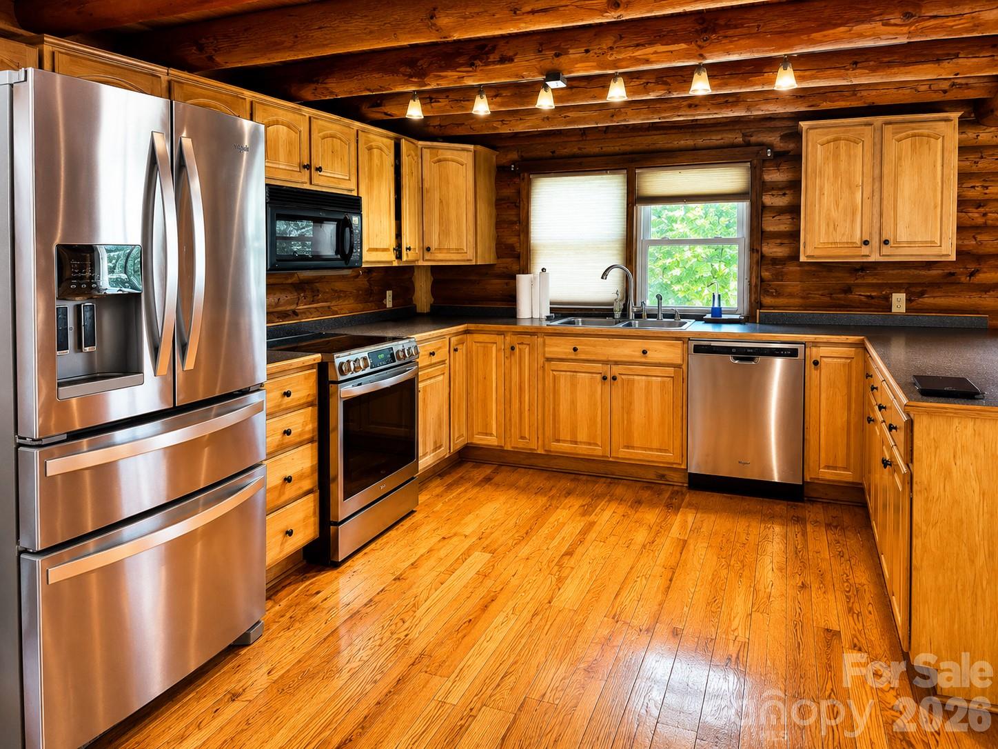 51 Sleepy Forest Drive Property Photo 9