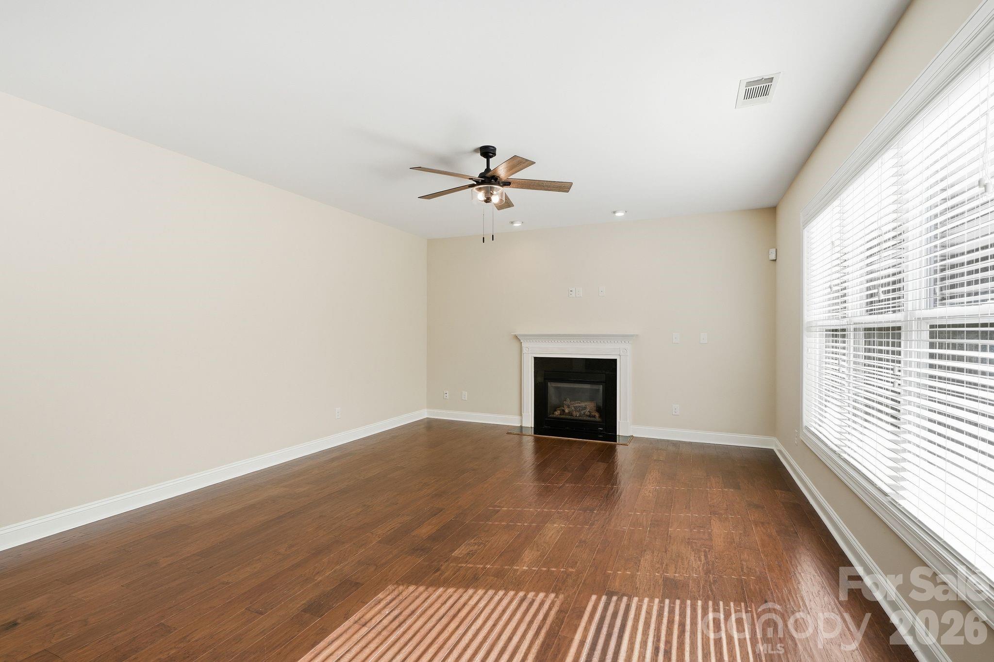 347 Windy Pine Drive Property Photo 7
