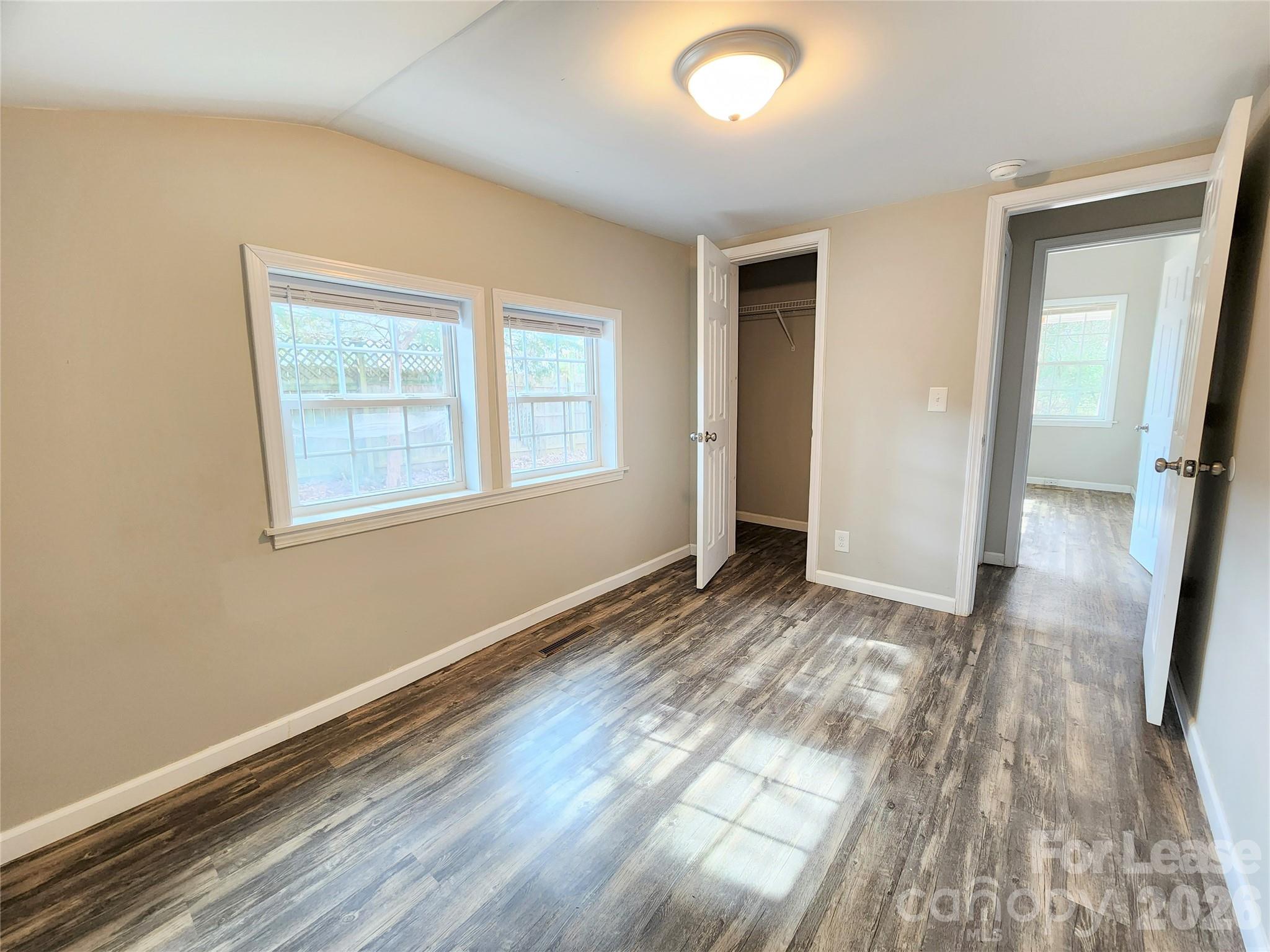 1423 Oakshade Avenue Property Photo 11