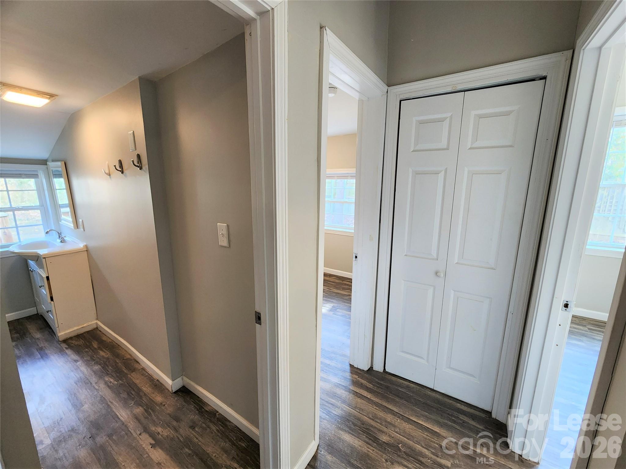 1423 Oakshade Avenue Property Photo 12