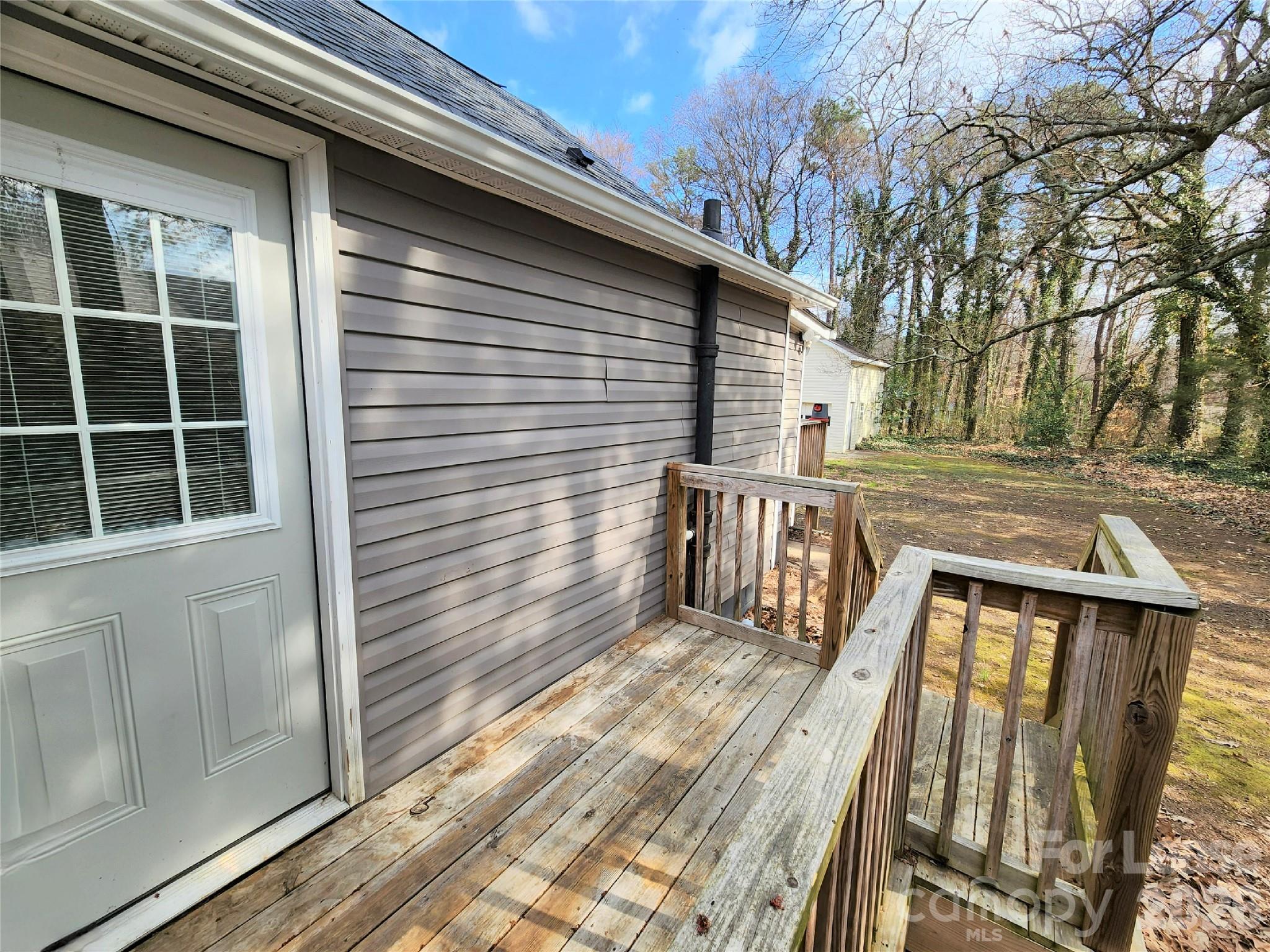1423 Oakshade Avenue Property Photo 17
