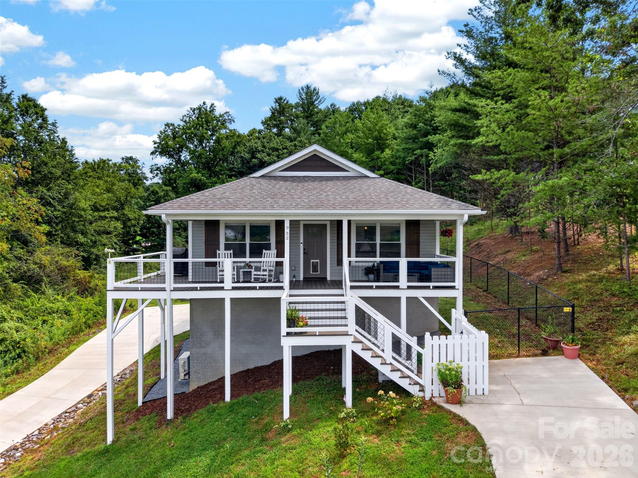 932 Morlin Acres Drive Property Photo 3