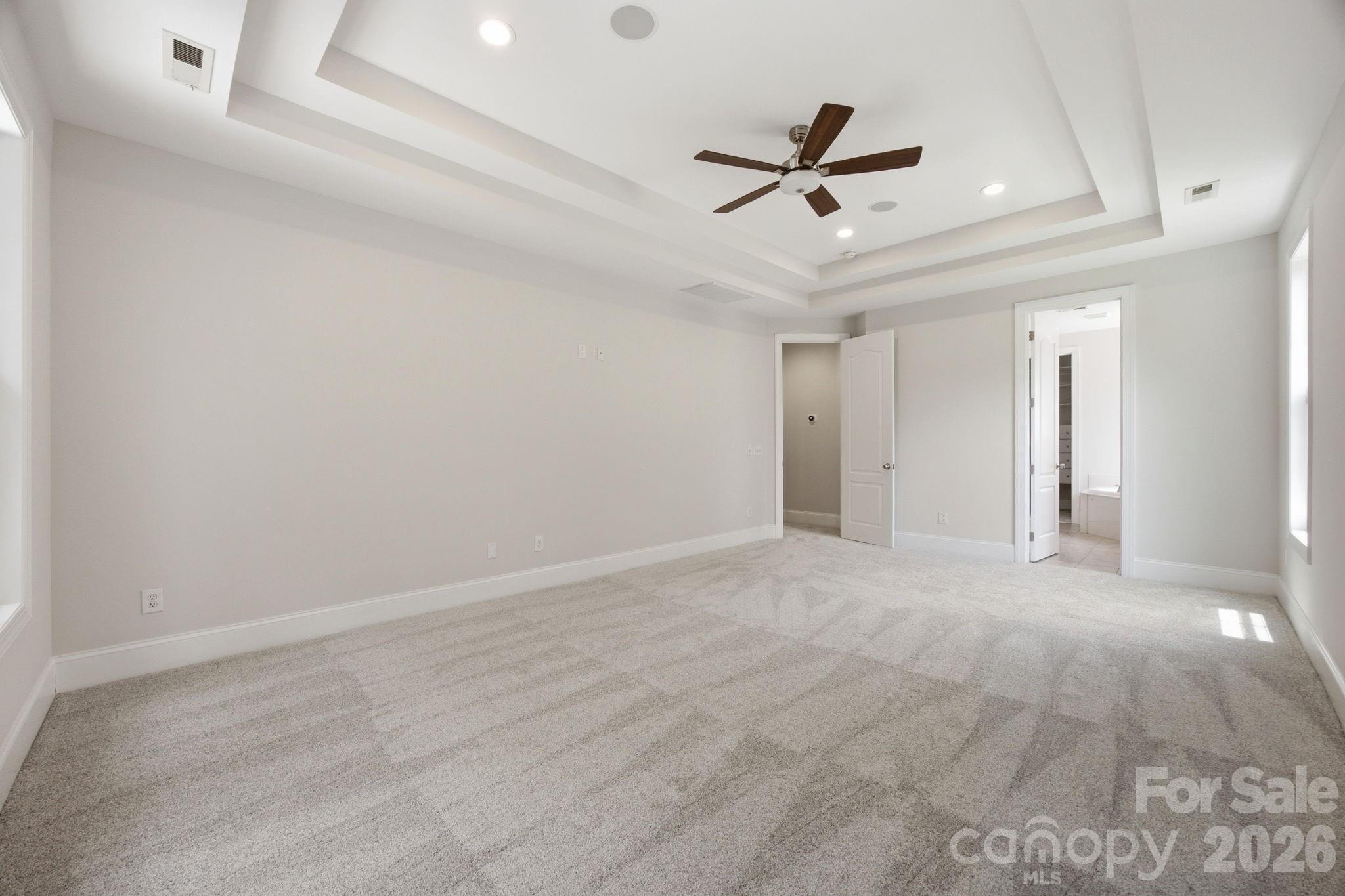 6812 S Creek Road Property Photo 25