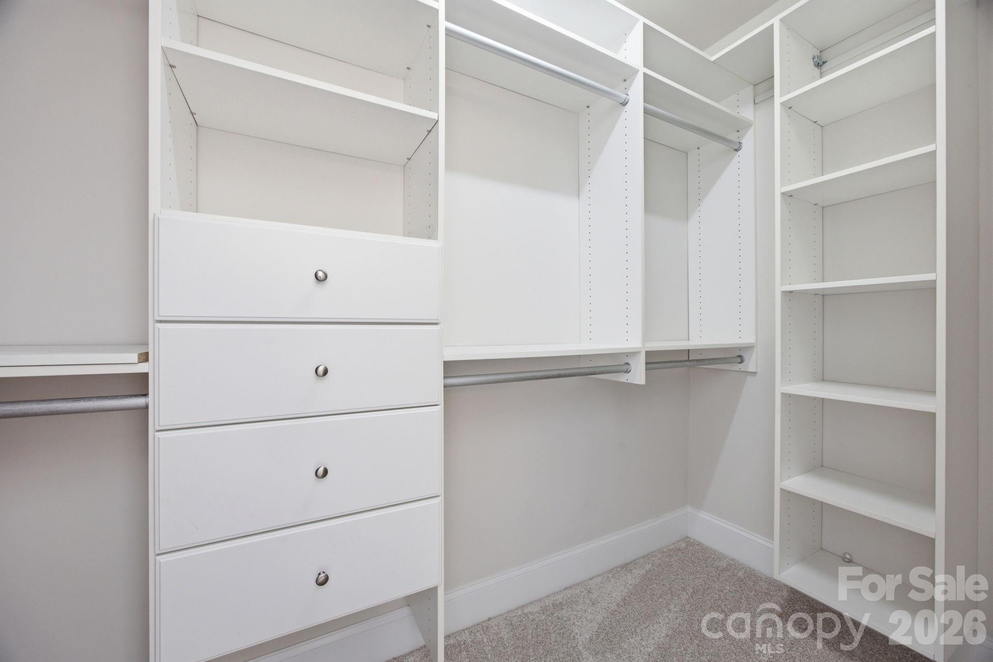 6812 S Creek Road Property Photo 28