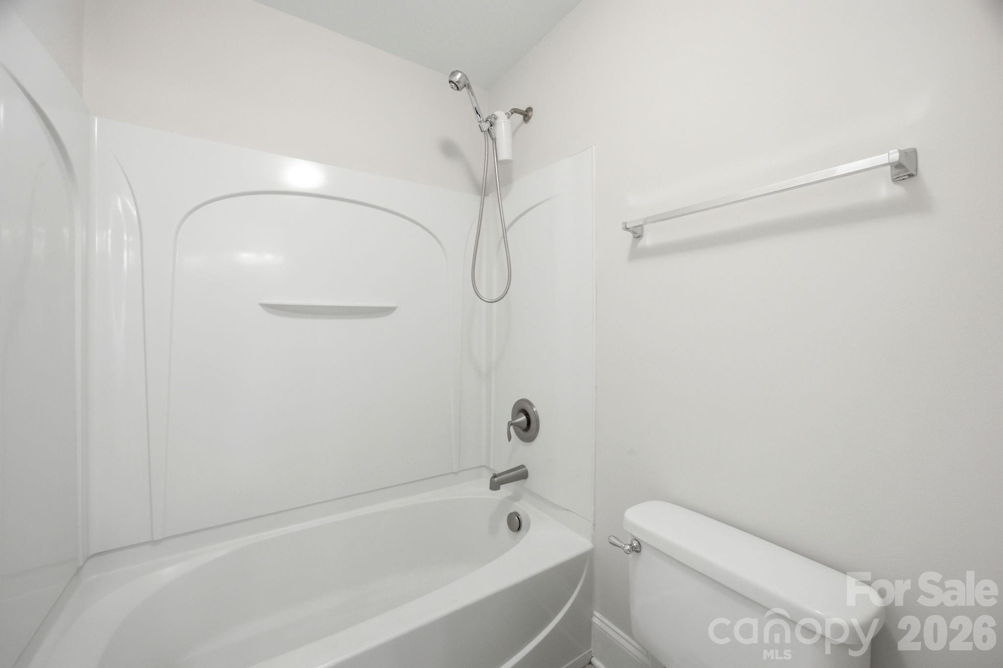 6812 S Creek Road Property Photo 32