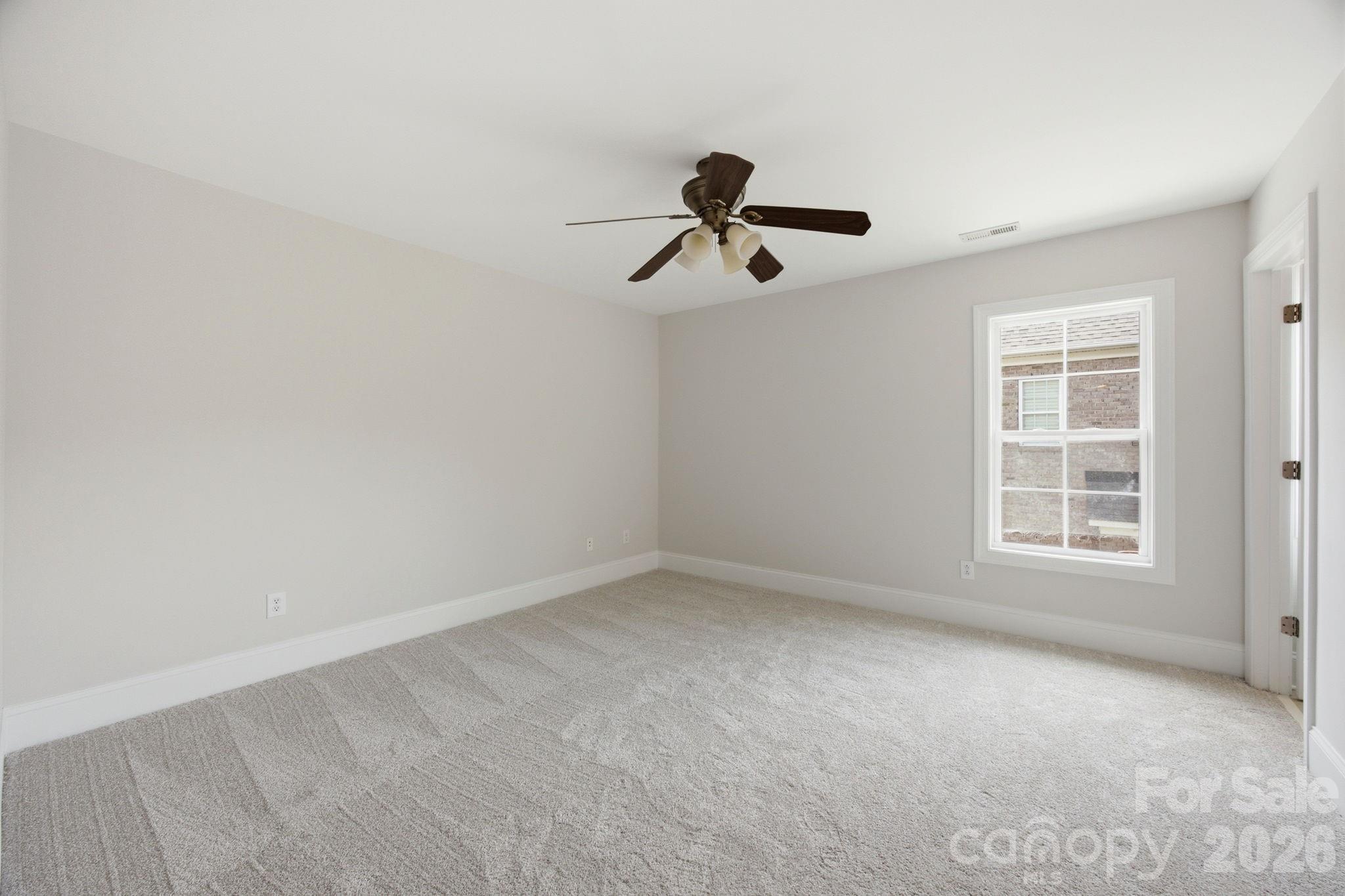 6812 S Creek Road Property Photo 38