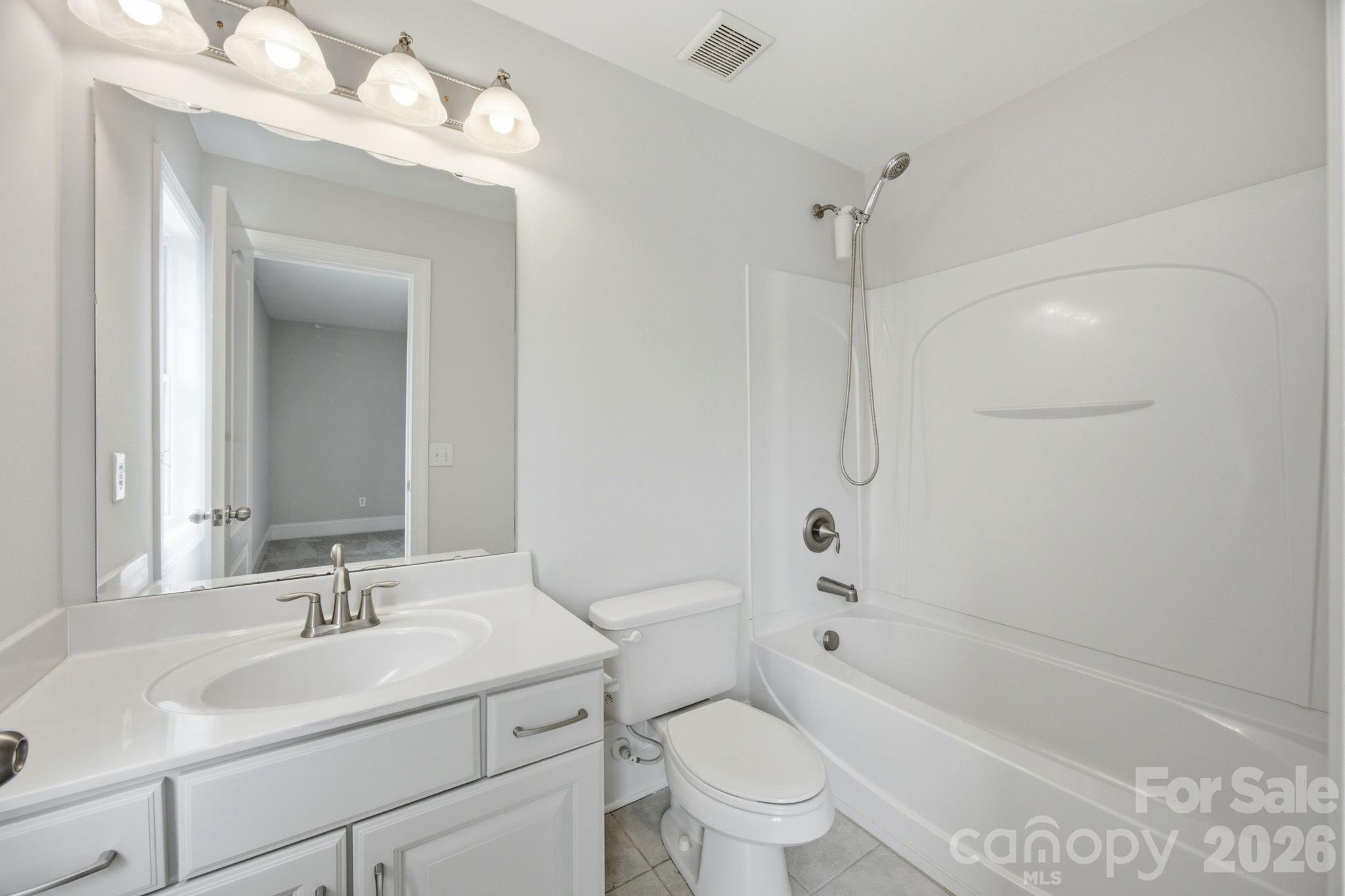 6812 S Creek Road Property Photo 40