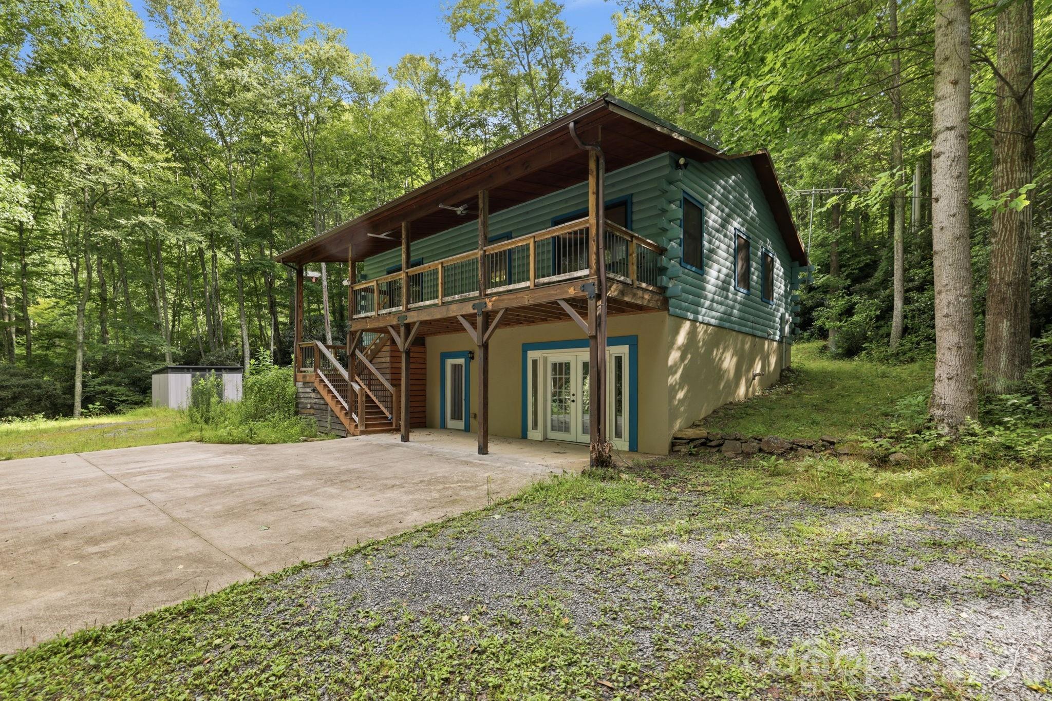 4035 Bald Creek Road Property Photo 2