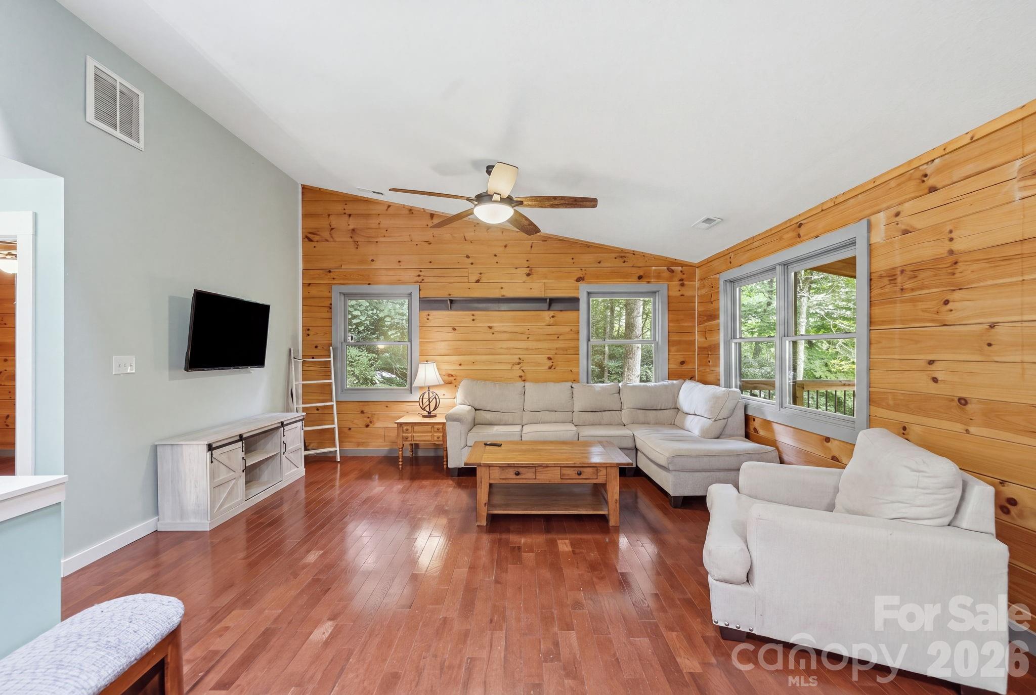 4035 Bald Creek Road Property Photo 3