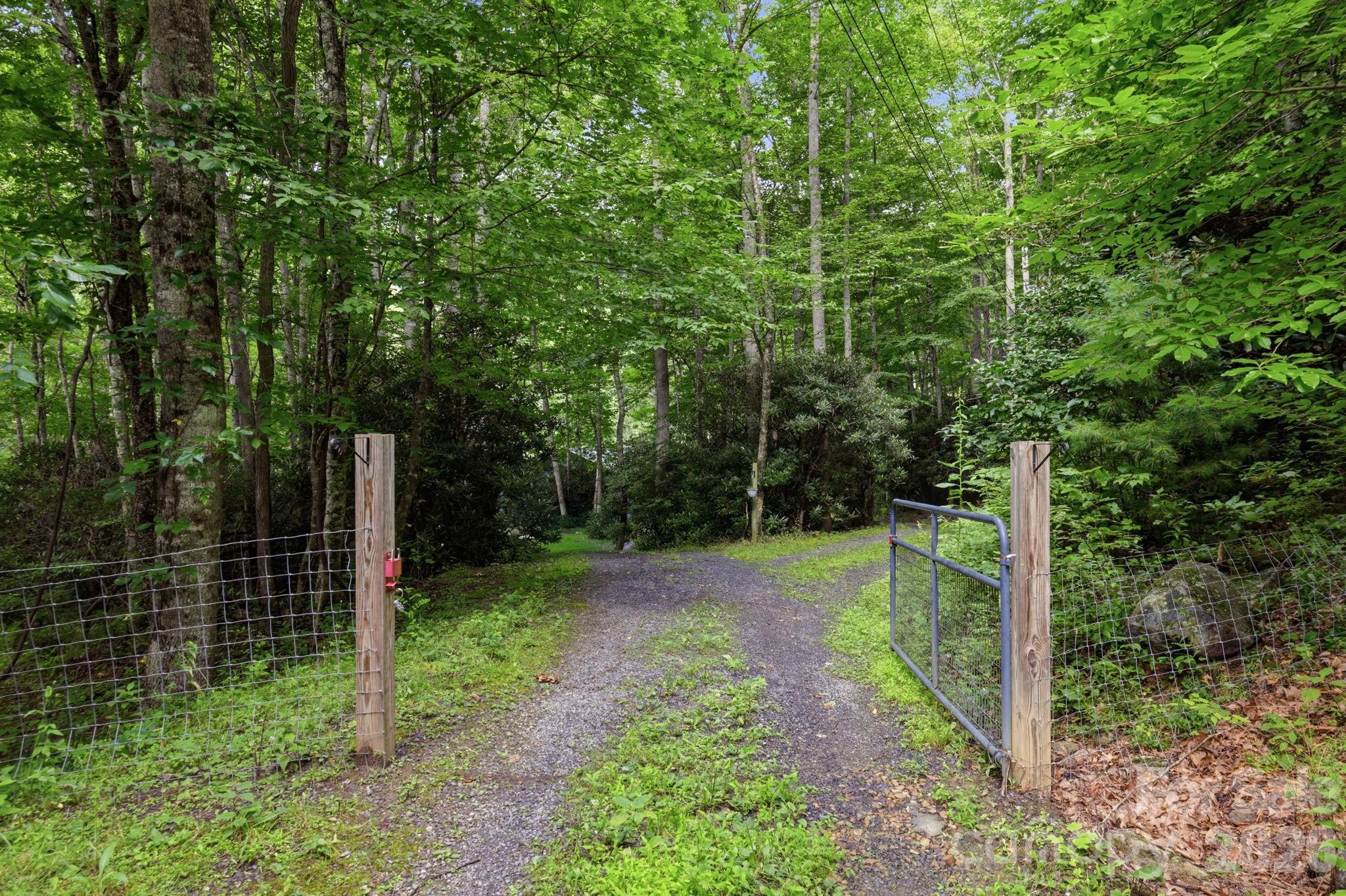 4035 Bald Creek Road Property Photo 39