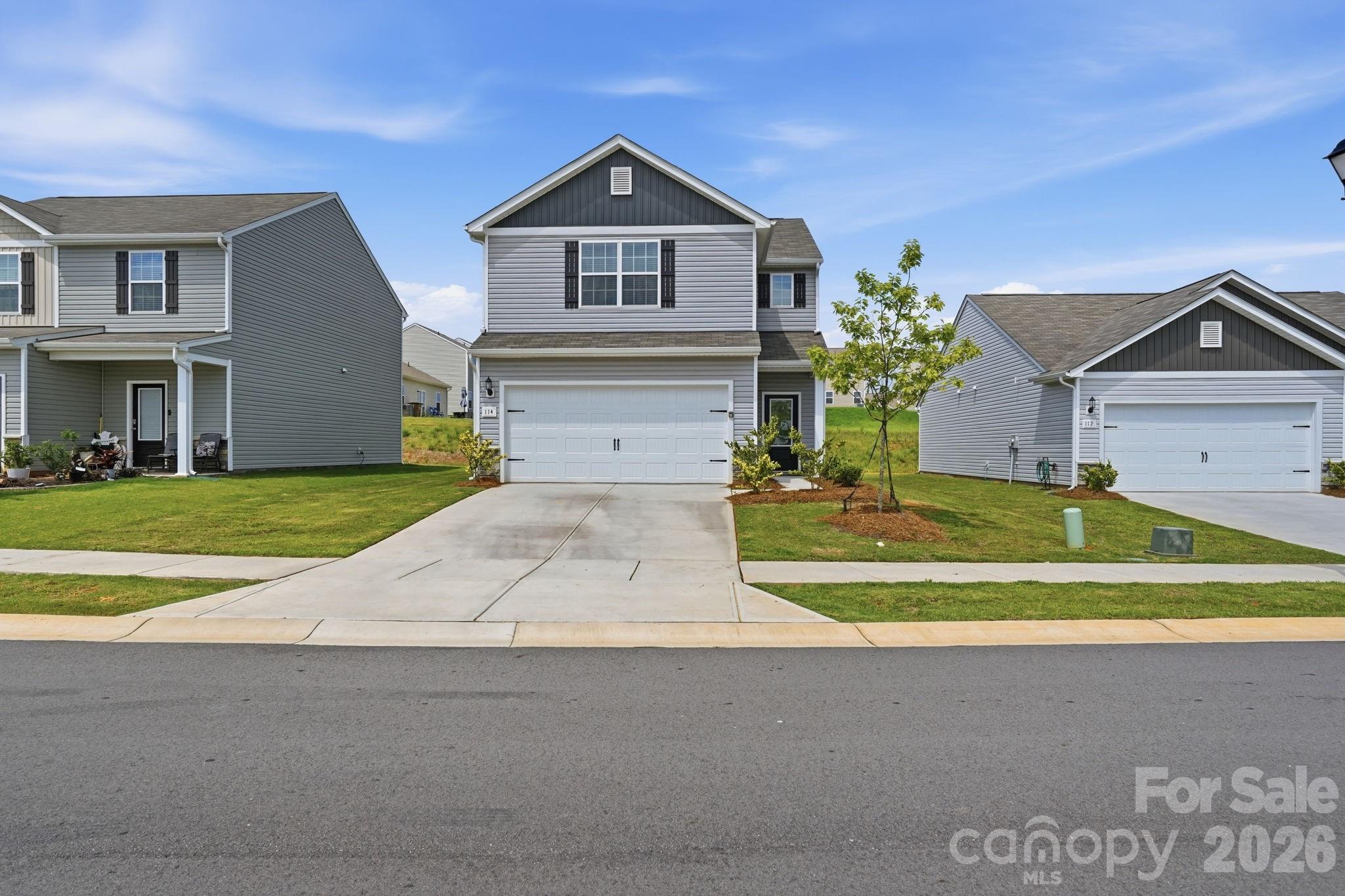 114 Lightning Drive Property Photo 1
