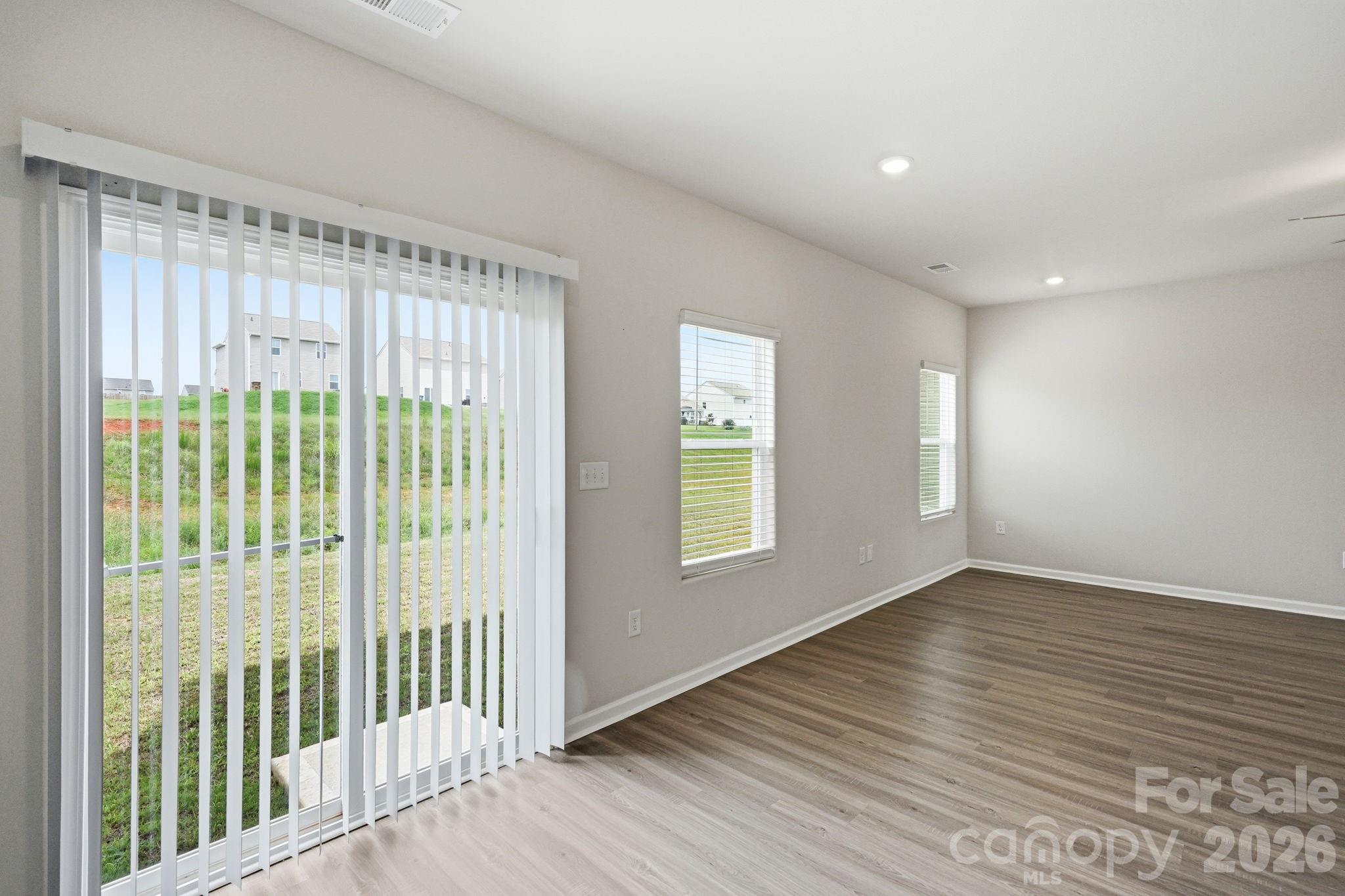 114 Lightning Drive Property Photo 8