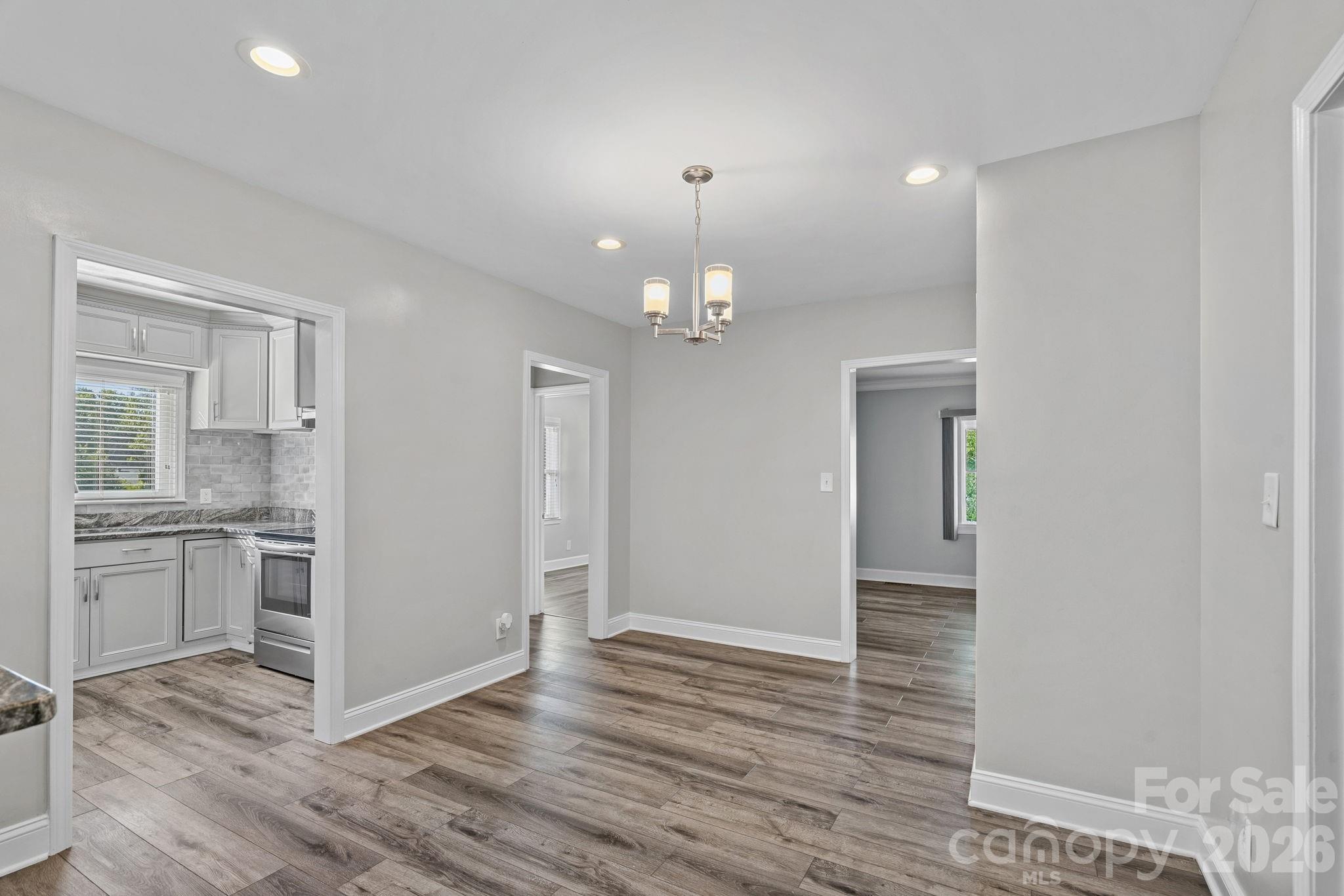 2561 Lumina Avenue Property Photo 13