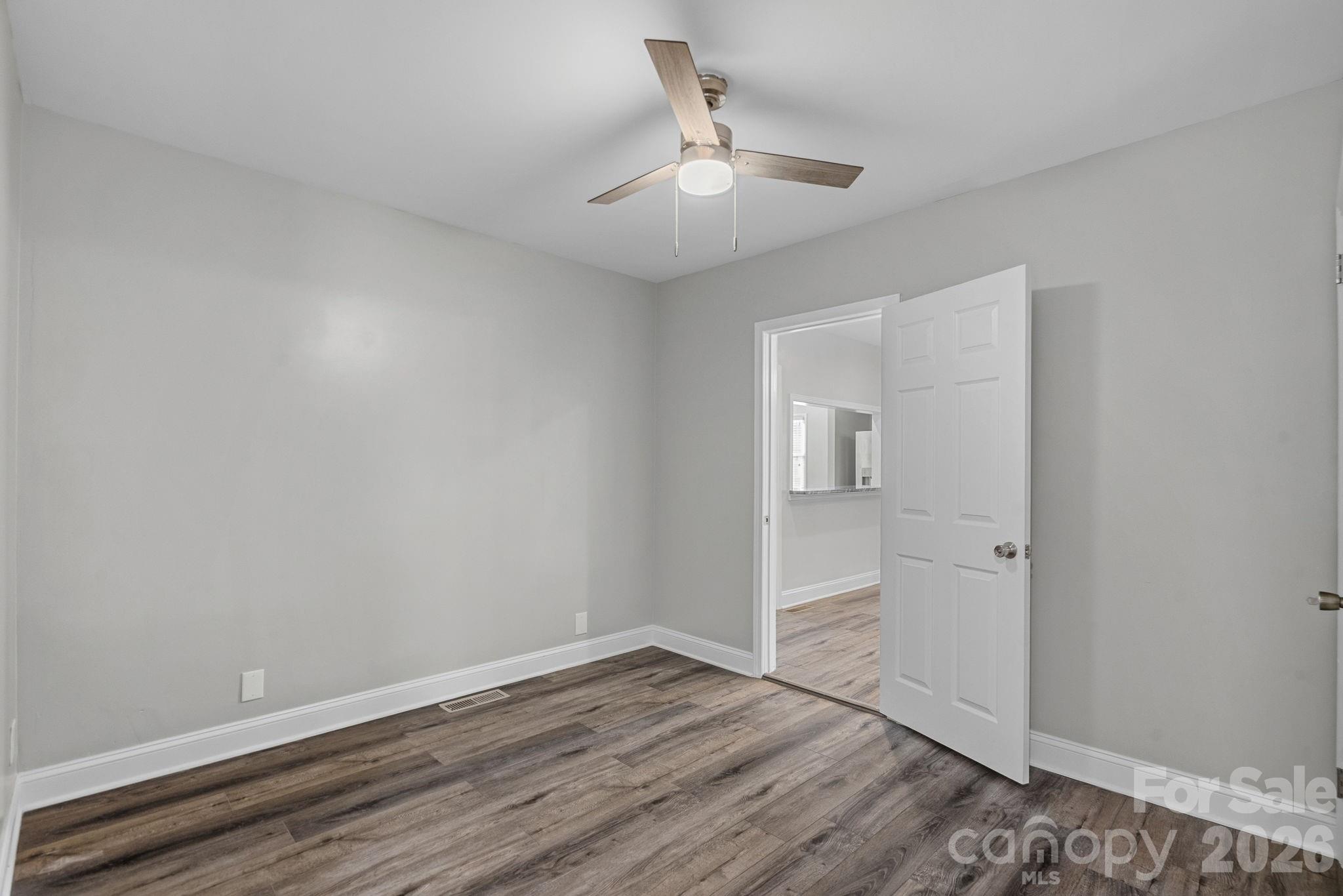 2561 Lumina Avenue Property Photo 25
