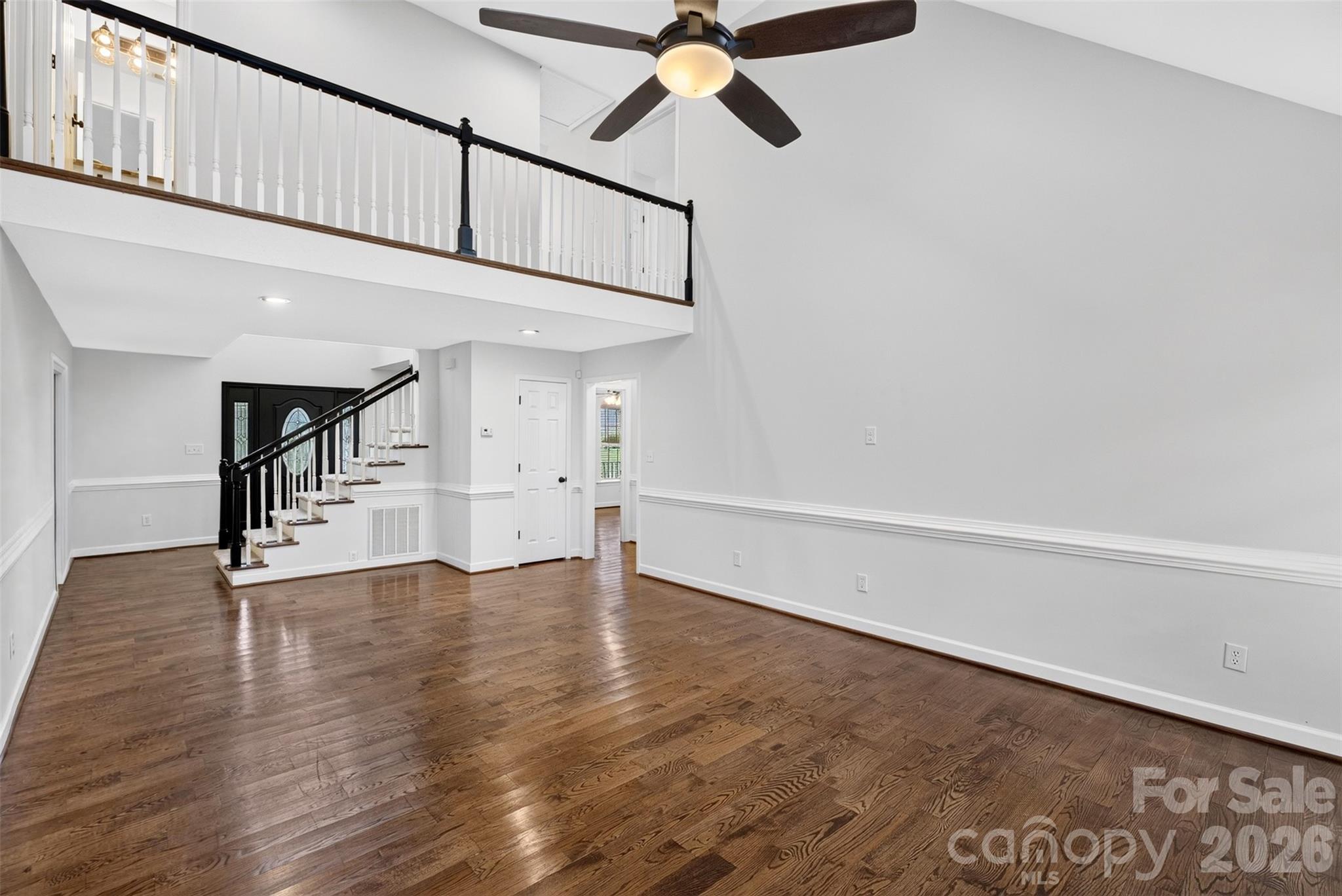 1510 S Green River Road Property Photo 5