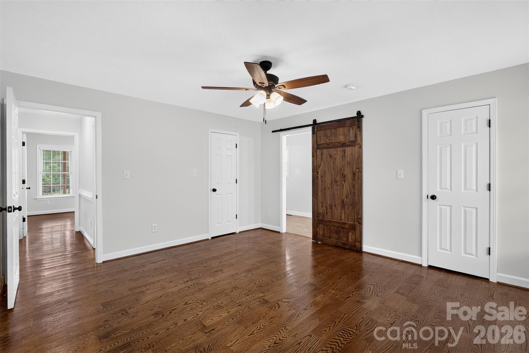 1510 S Green River Road Property Photo 19