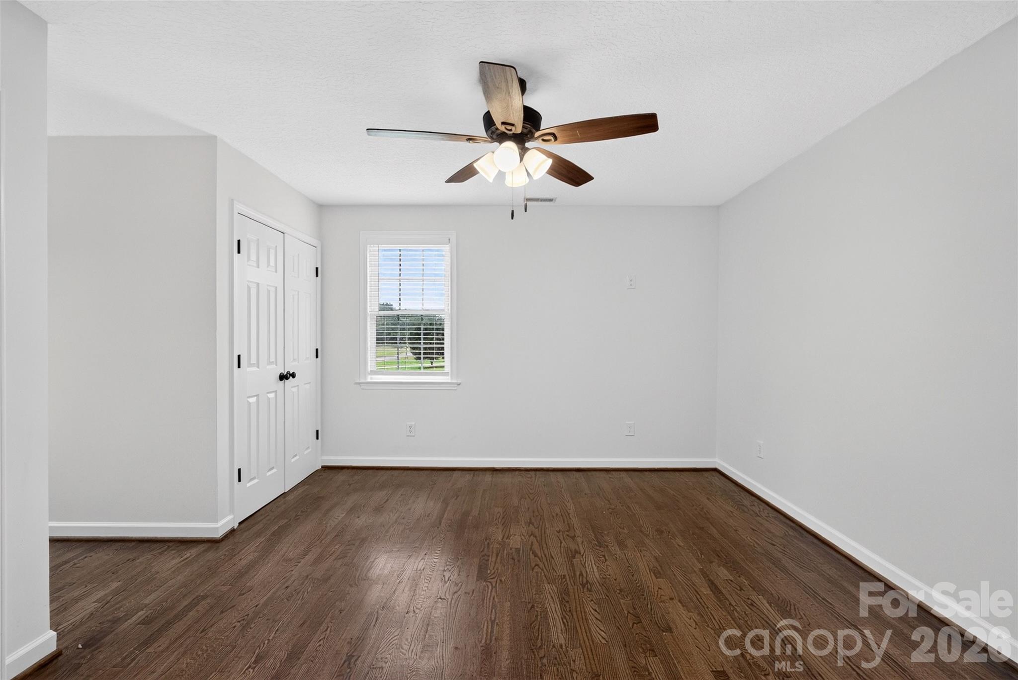 1510 S Green River Road Property Photo 23