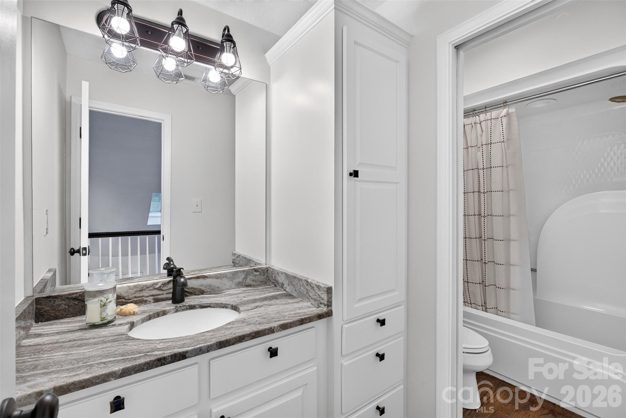 1510 S Green River Road Property Photo 25