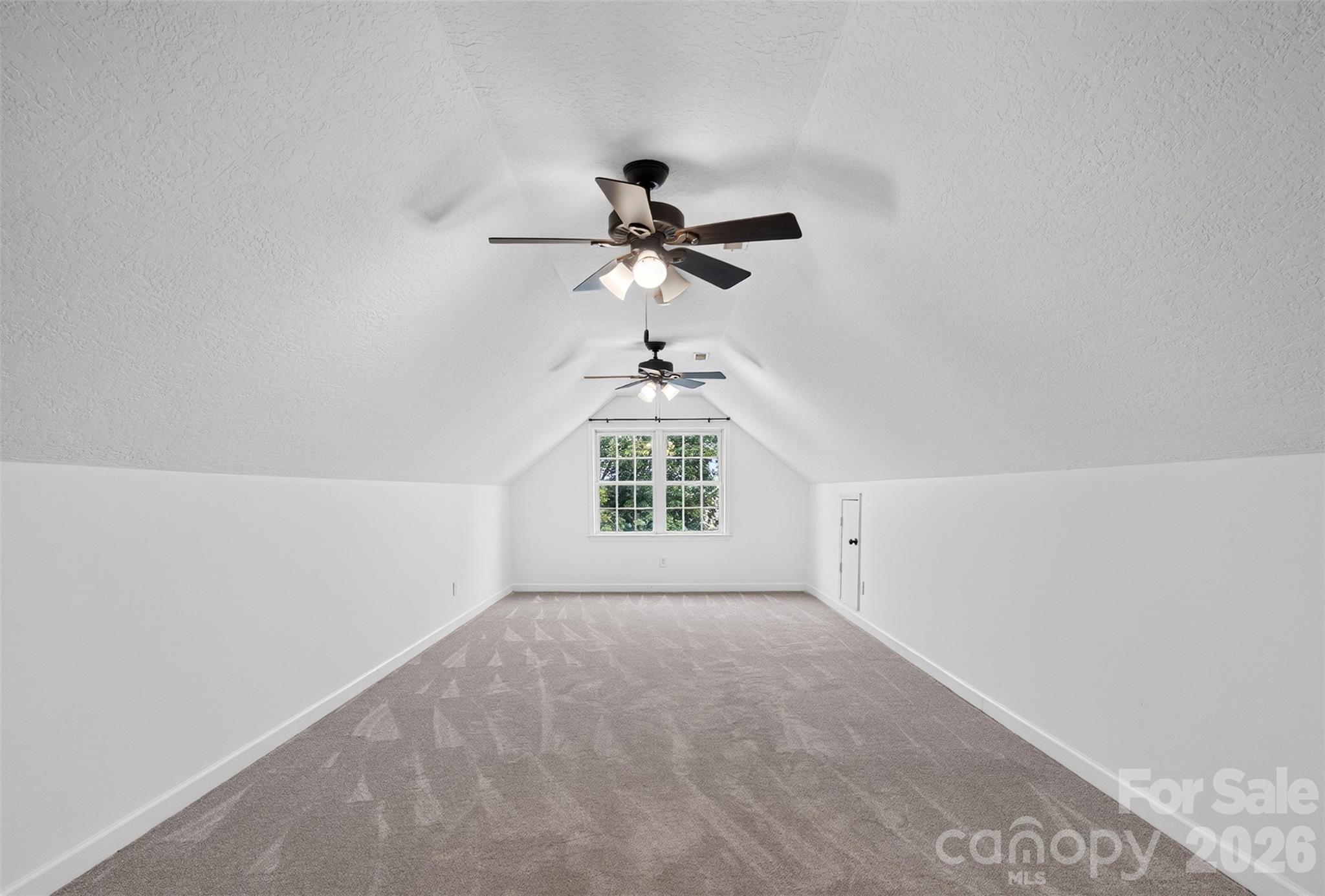 1510 S Green River Road Property Photo 28