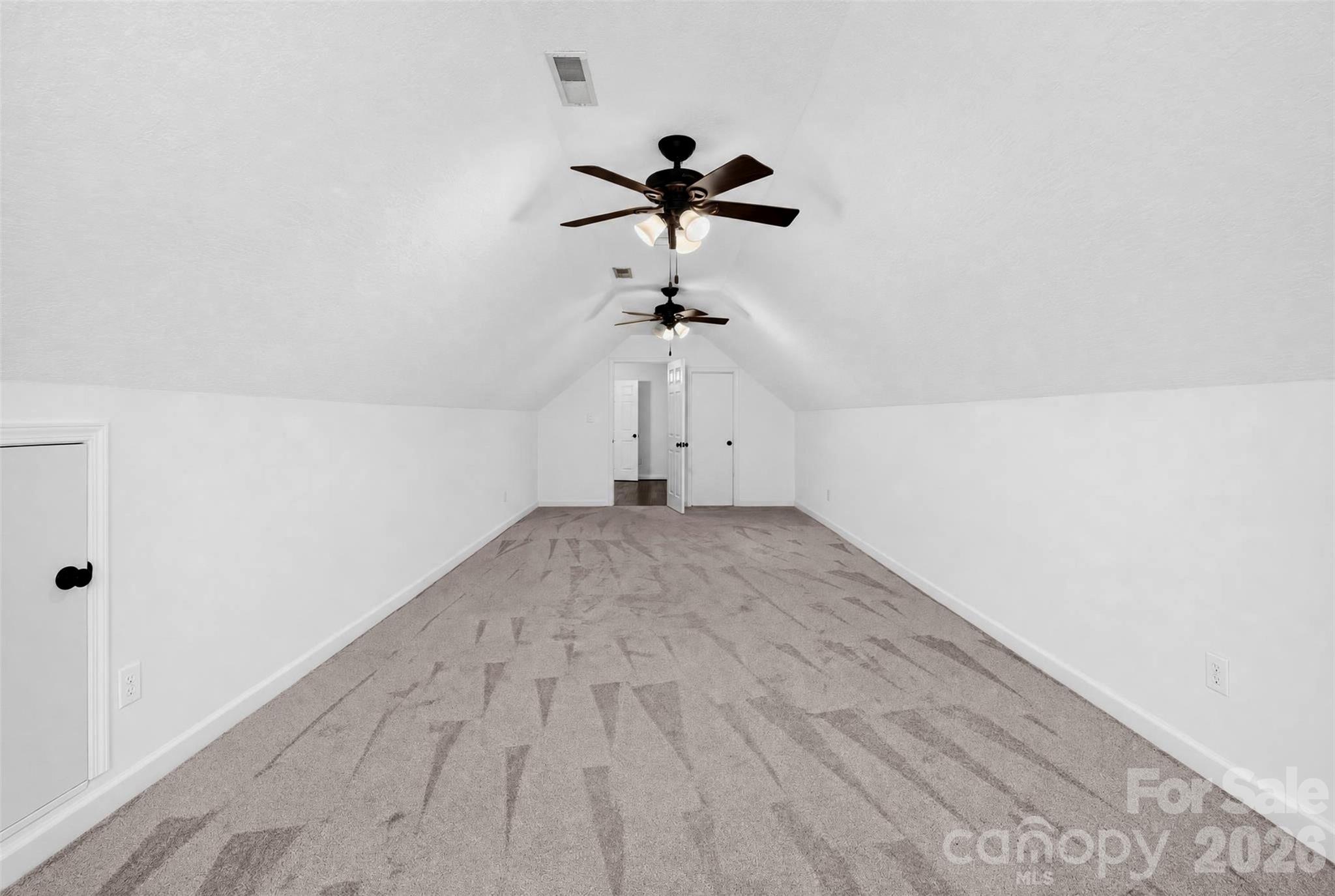 1510 S Green River Road Property Photo 29