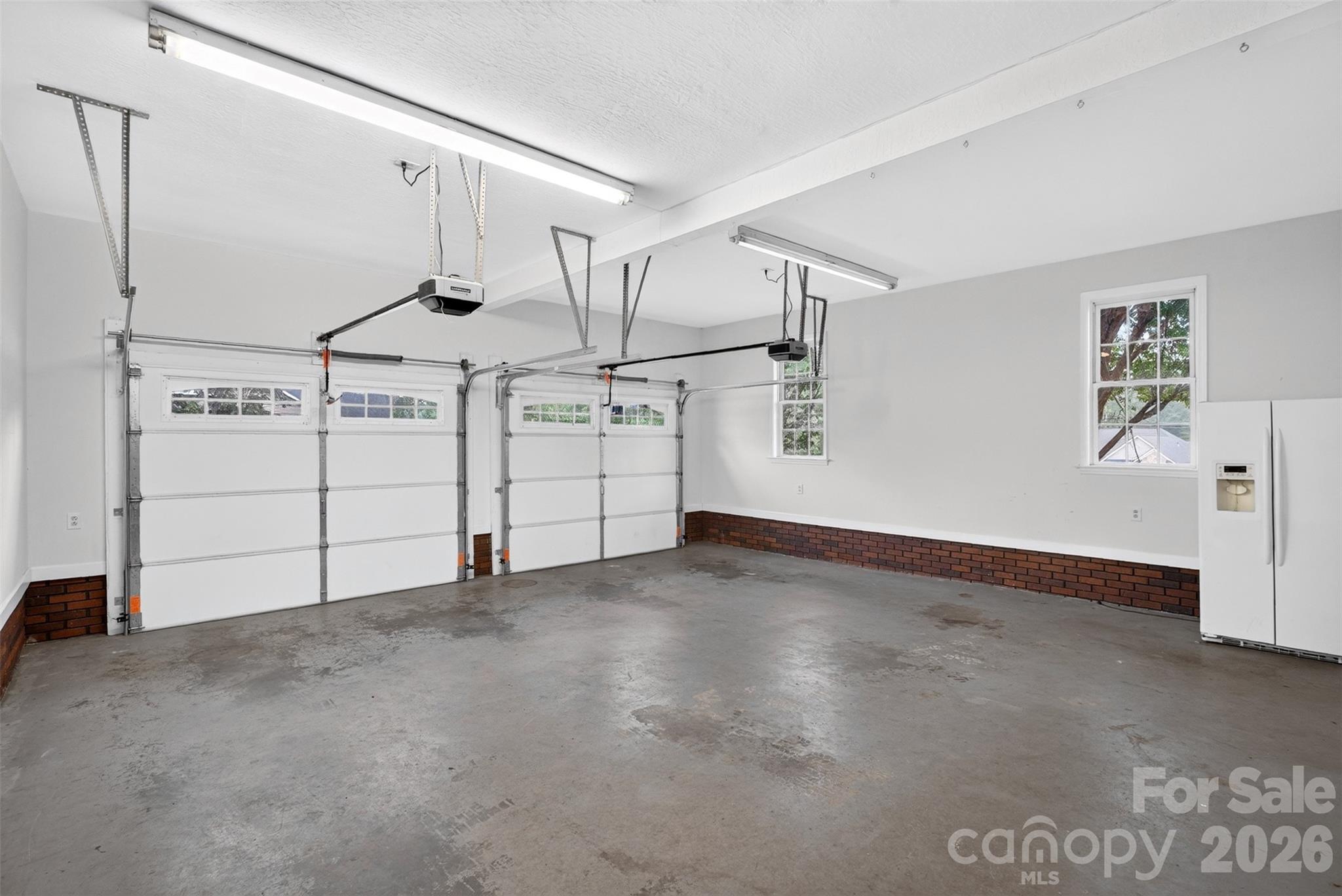 1510 S Green River Road Property Photo 31