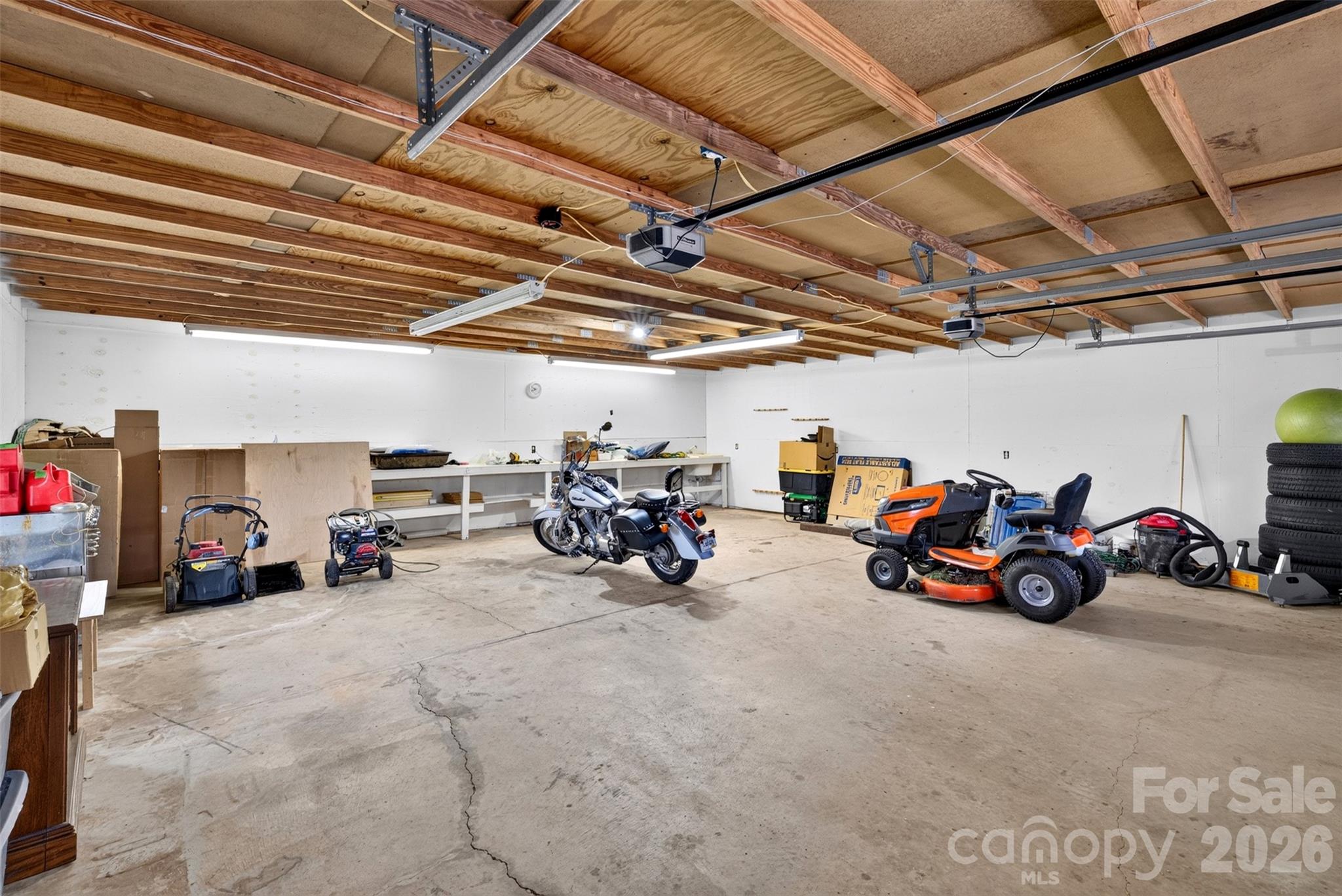 1510 S Green River Road Property Photo 32