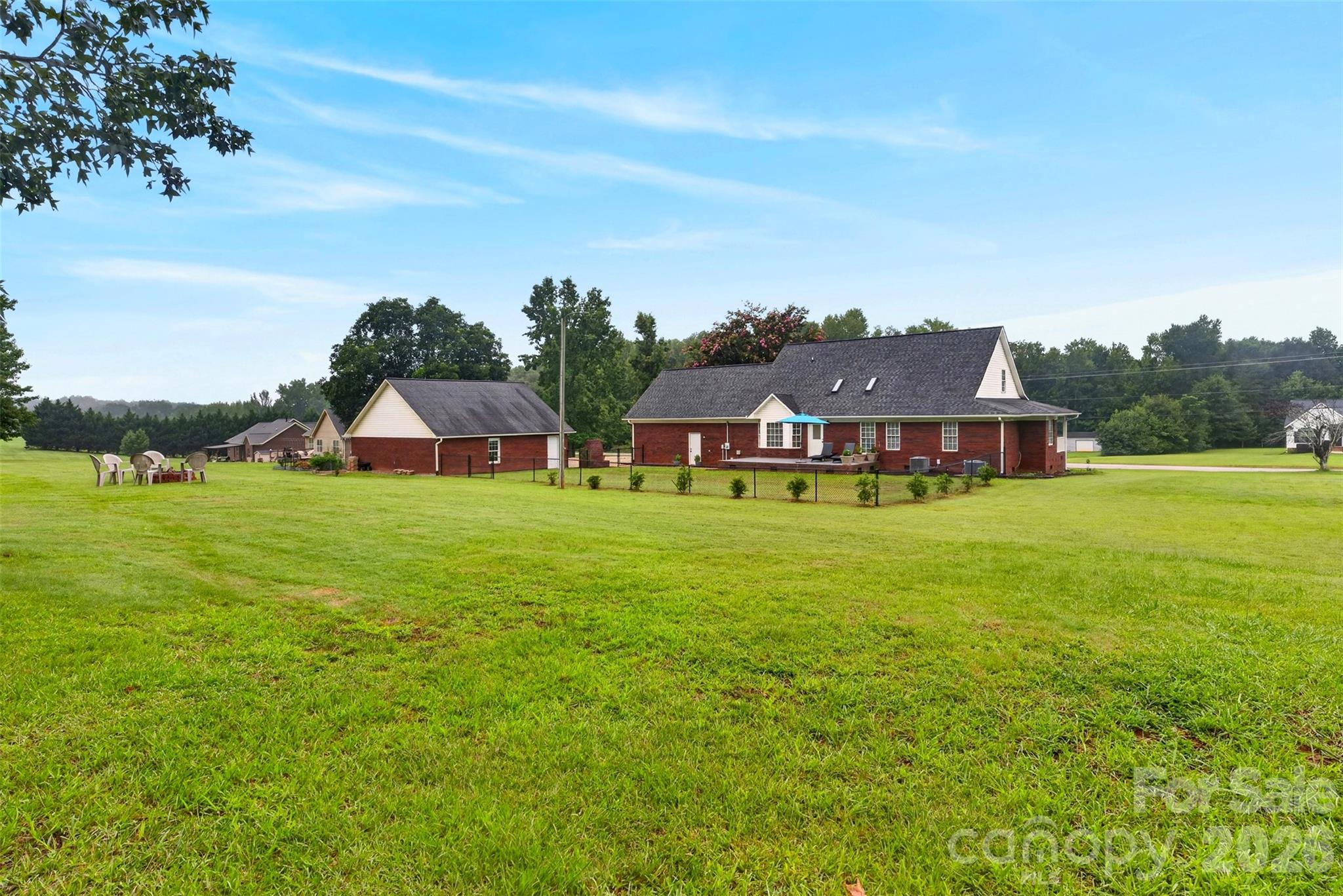 1510 S Green River Road Property Photo 36