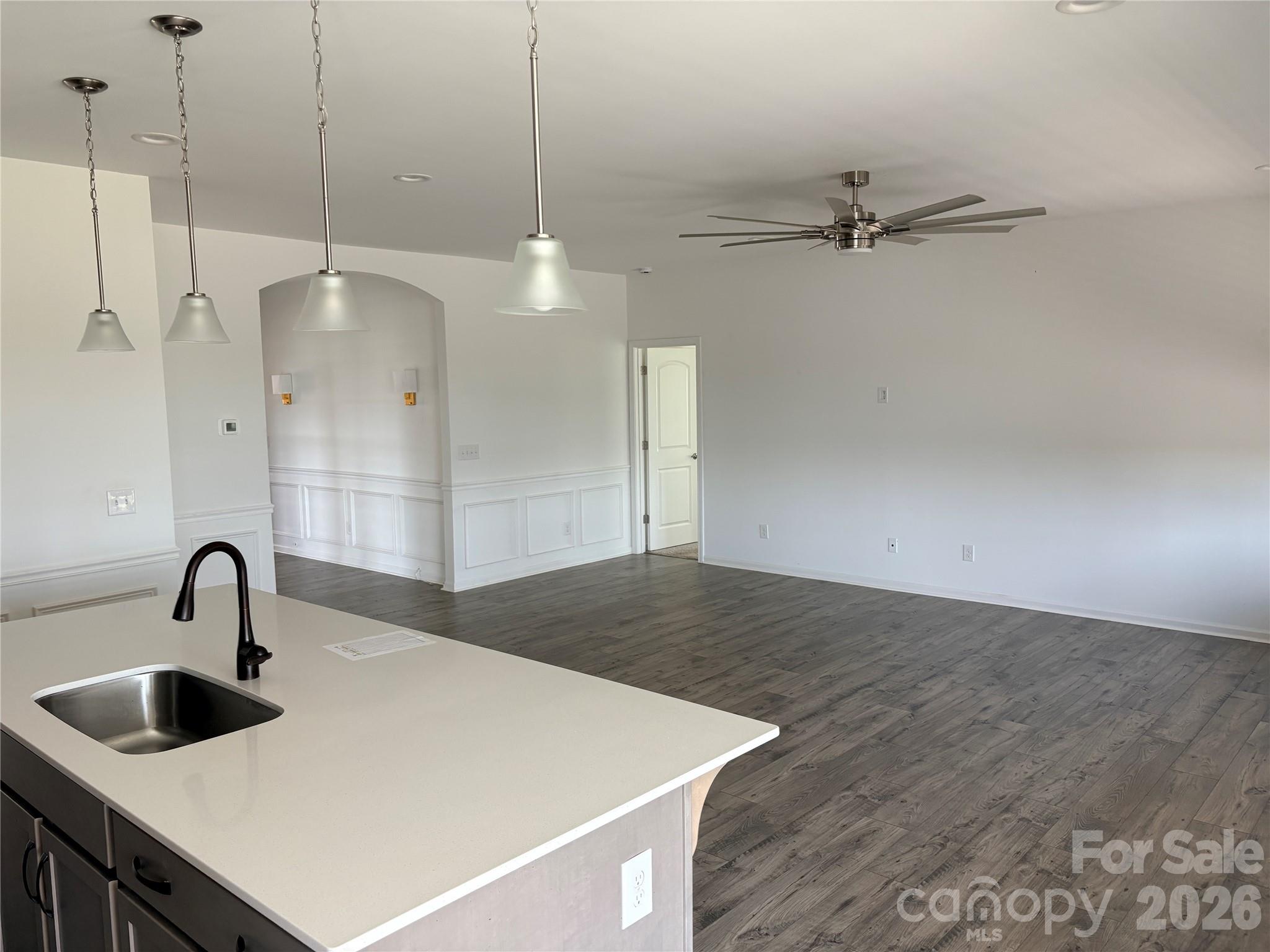 5239 Admirals Landing Property Photo 6