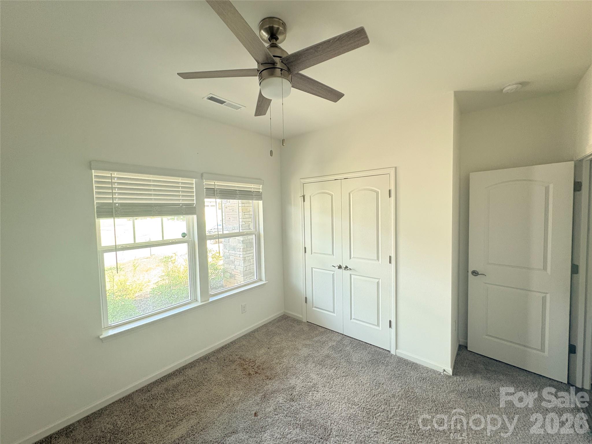 5239 Admirals Landing Property Photo 9