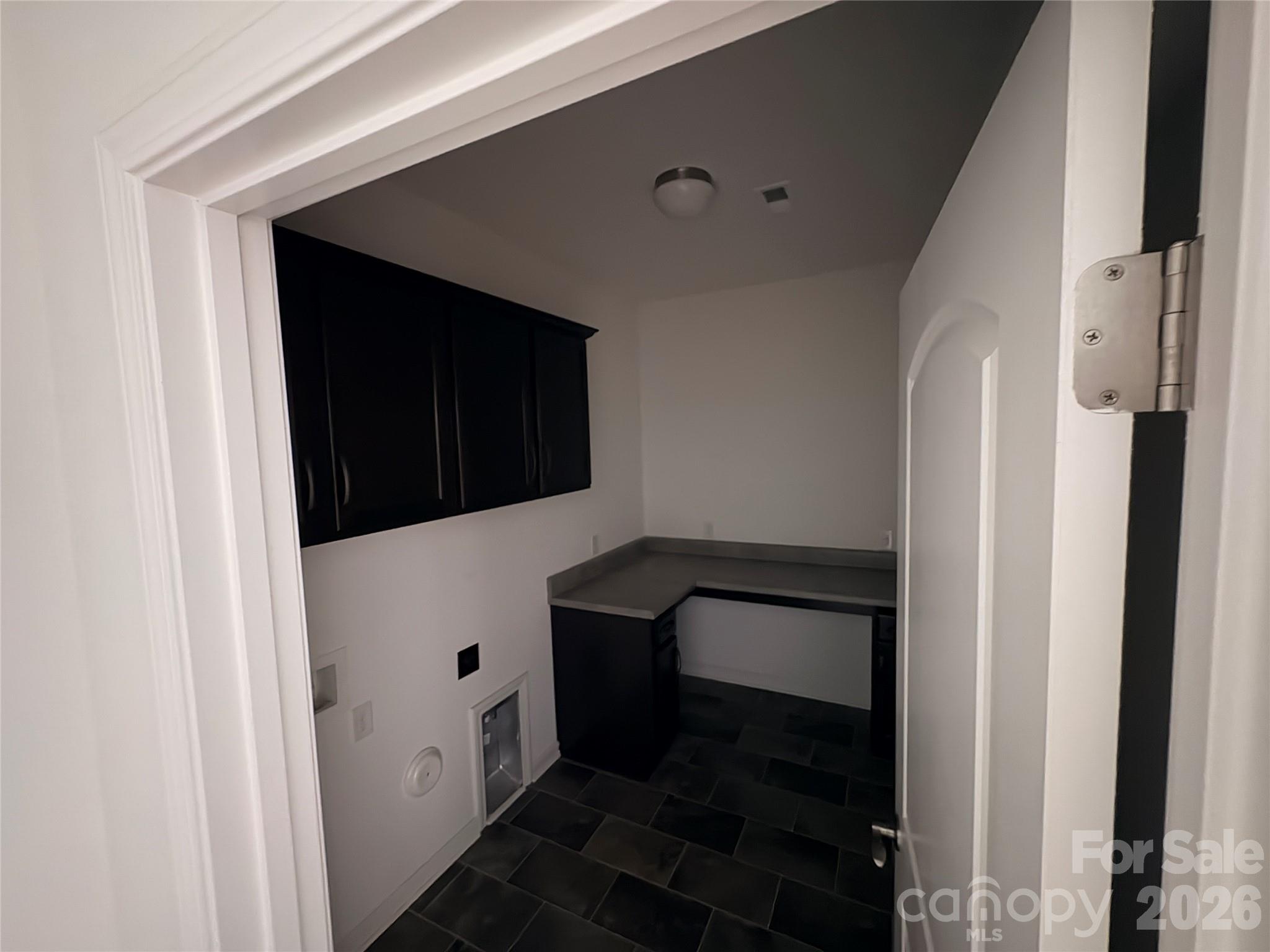 5239 Admirals Landing Property Photo 15