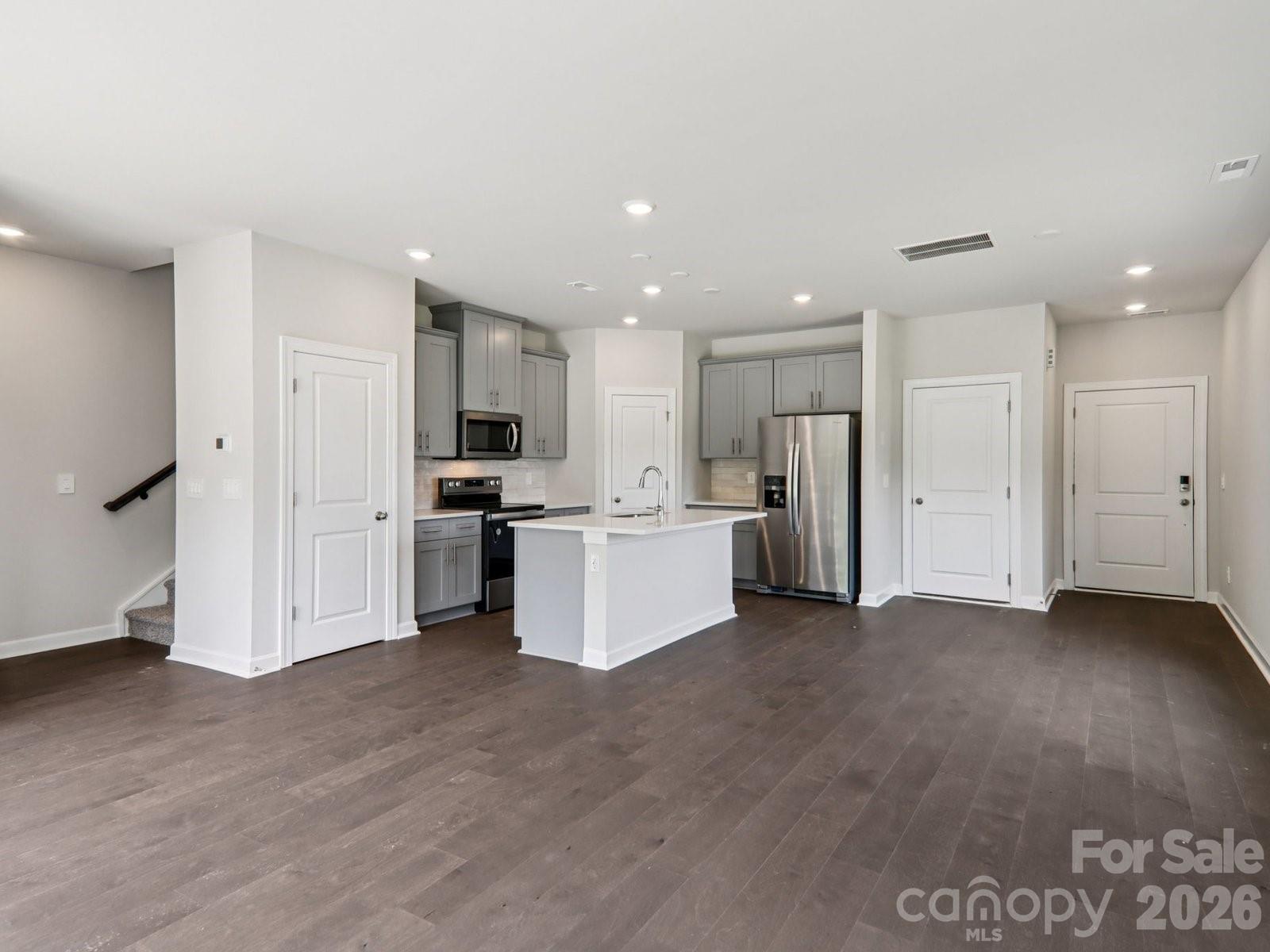 9049 Foggy Brook Loop Property Photo 9
