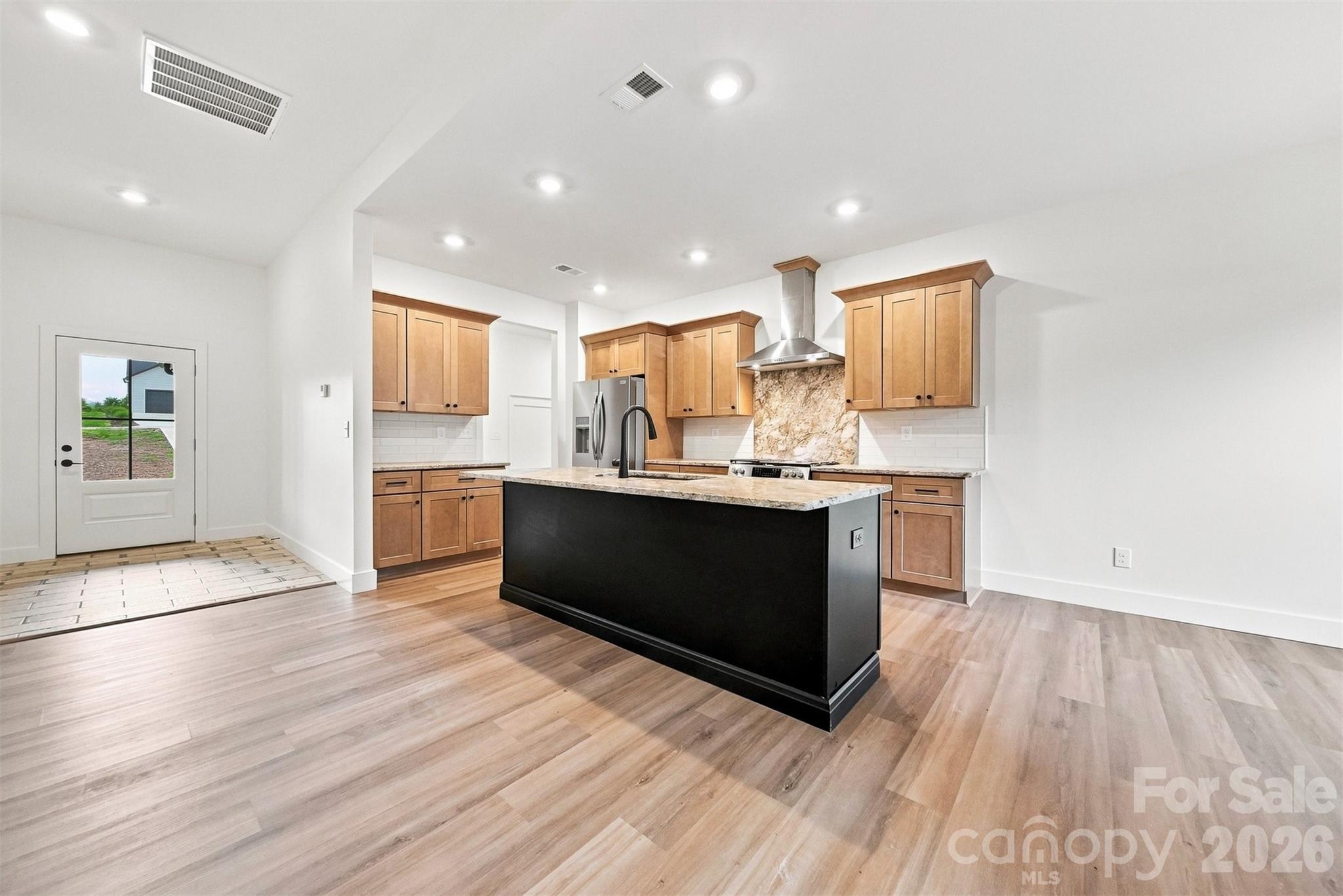 1035 Hawksbill Drive Property Photo 4