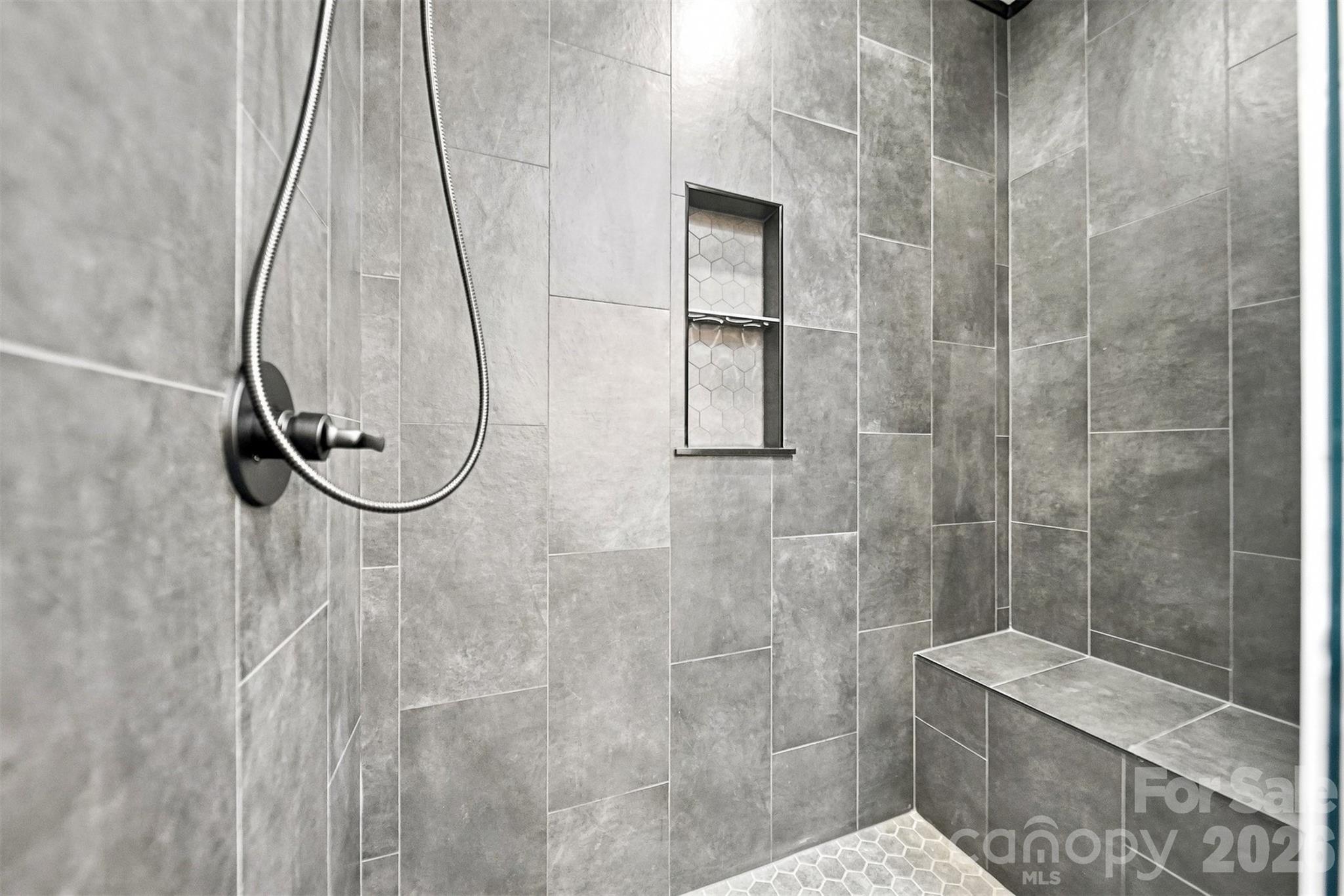 1035 Hawksbill Drive Property Photo 14